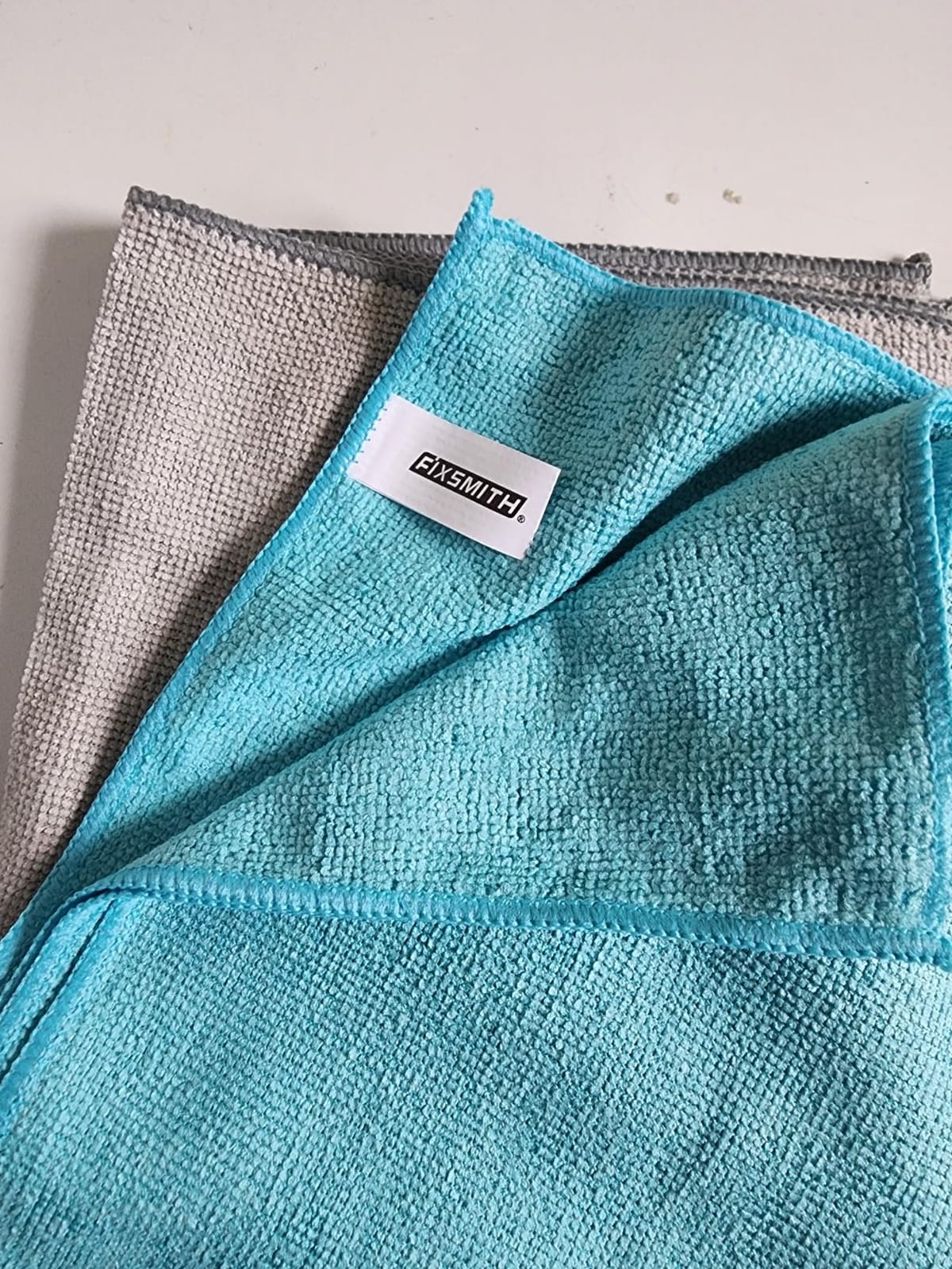 FIXSMITH Microfiber Cleaning Cloth - Pack of 50, Microfiber Towels for Cars 16 x 12 in, Highly Absorbent Cleaning Rags, Lint-Free, Streak-Free Cleaning Cloths for Car Kitchen Home Office customer photo 2