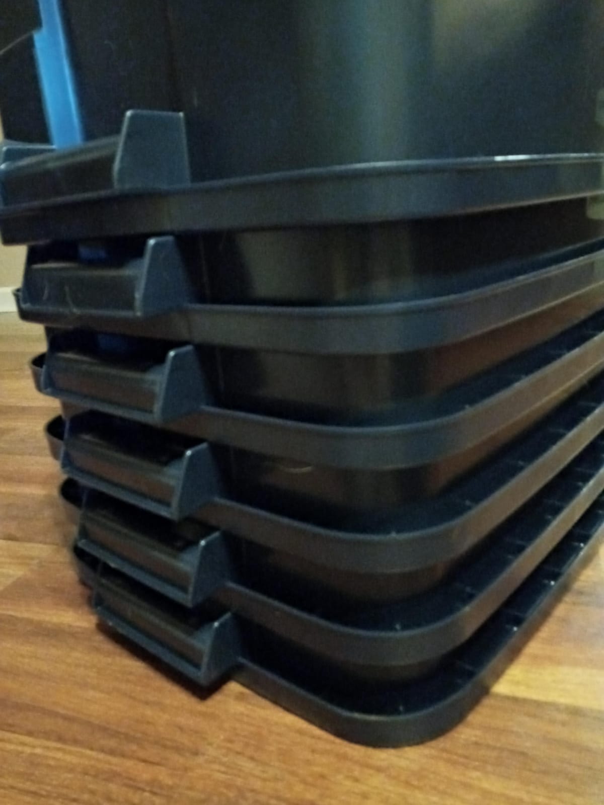 Rubbermaid Roughneck Tote 14 Gal, 6 Pack, Made in USA, Dark Indigo Metallic, Rugged Plastic Stackable Storage Bins with Lids and Handles customer photo 1