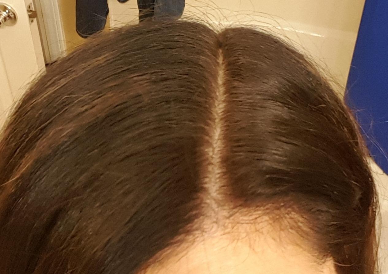 L'Oreal Paris Magic Root Permanent Hair Color Kit, 100% Gray Hair Coverage In Just 10 Minutes, Precision Brush Applicator for Seamless Application, 4 Dark Brown (2 Count) customer photo 1