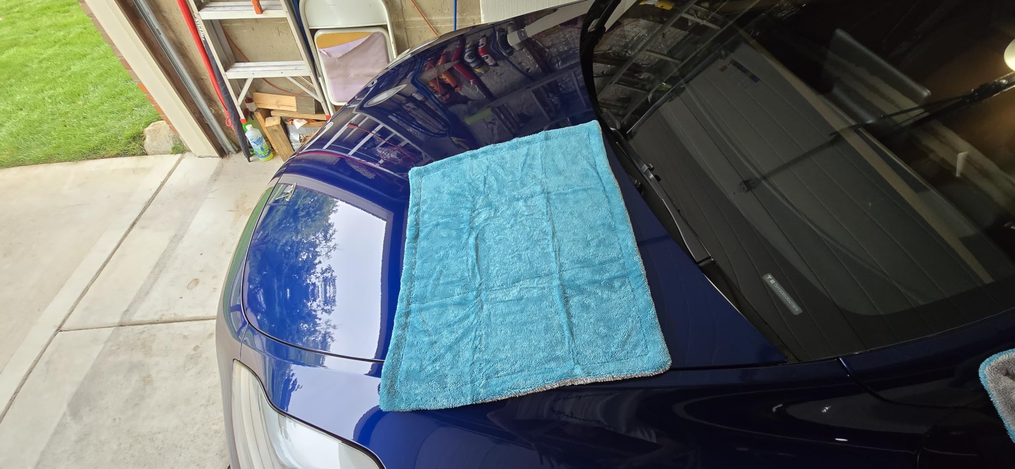 The Rag Company Liquid8r Car Drying Towel, Aqua Blue, 25x36 in, 1-Pack customer photo 2