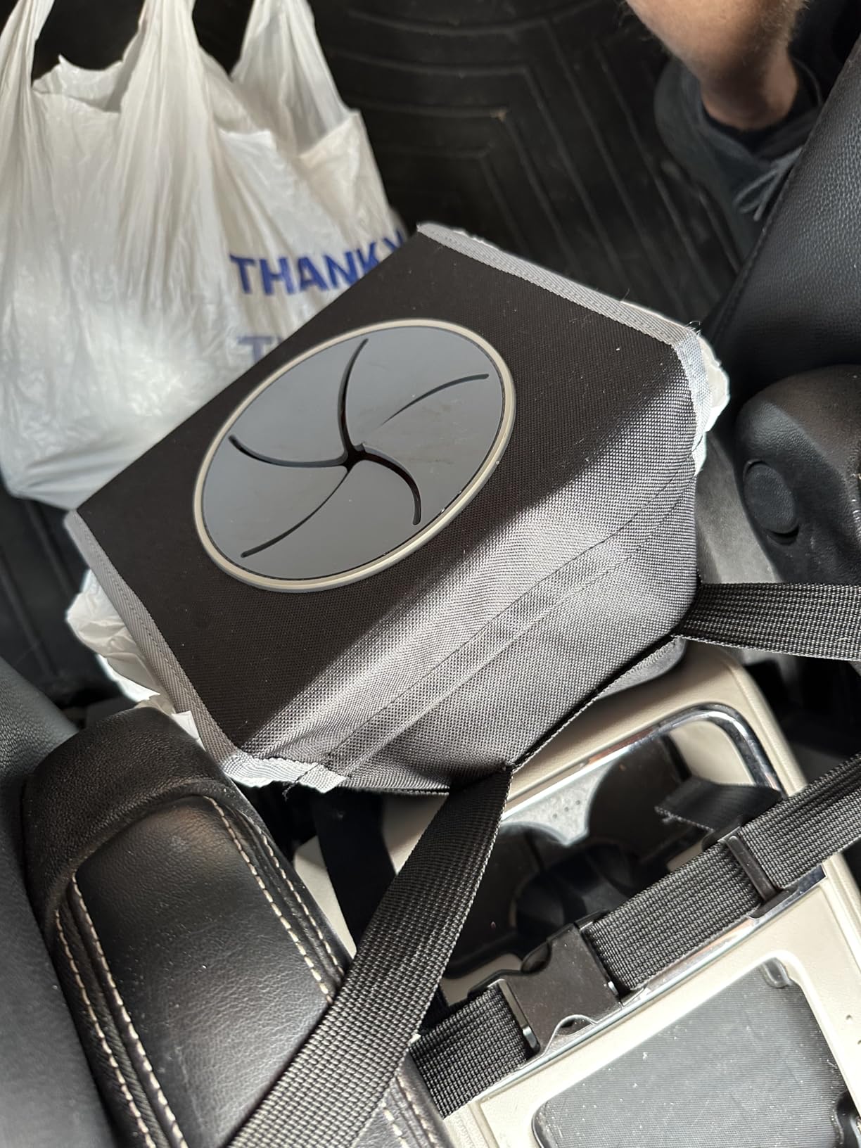 Farasla All-in-One Car Trash Can, Garbage Bag for Car | Heavy Duty Structured with Removable Leakproof Interior Liner, Adjustable Tissue Holder & Straps(Black) customer photo 2