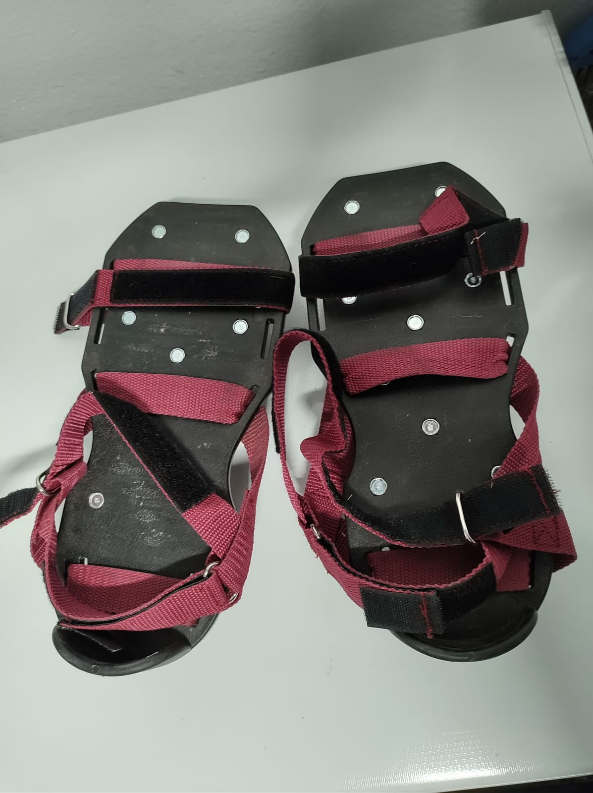 Lawn Aerator Shoes with Hook-and-Loop Straps, Pre-Assembled, Fully Adjustable, One-Size-Fits-All – Lawn and Garden Tool Reduces Thatch, Revives Soil Health (Maroon) customer photo 1