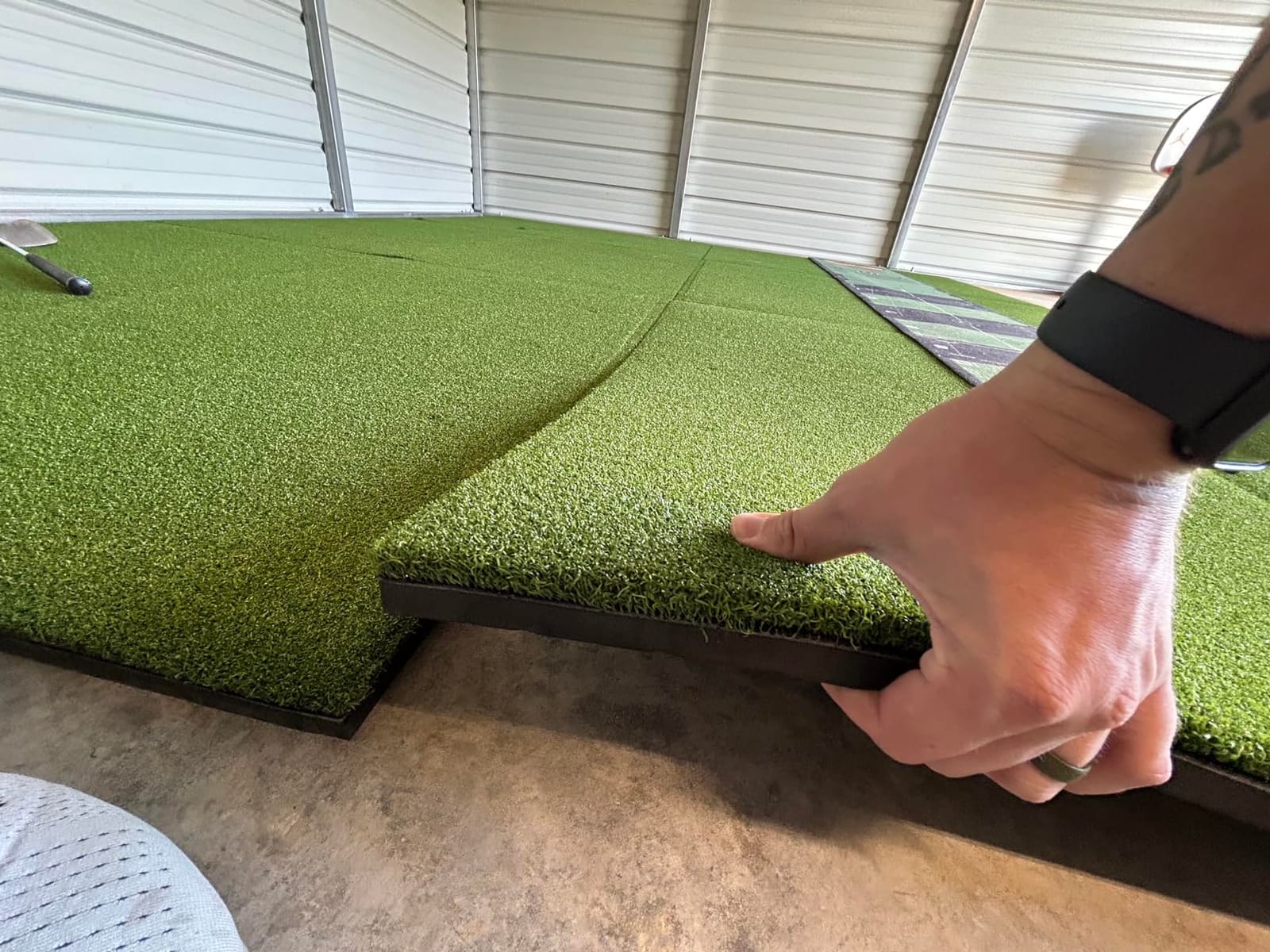 GoSports Elite Golf Hitting Mat for Indoor and Outdoor Practice - Withstands Thousands of Shots - Heavy-Duty Turf Driving Range Mats Works with Golf Simulators - Includes 3 tees - Choose Your Size customer photo 1