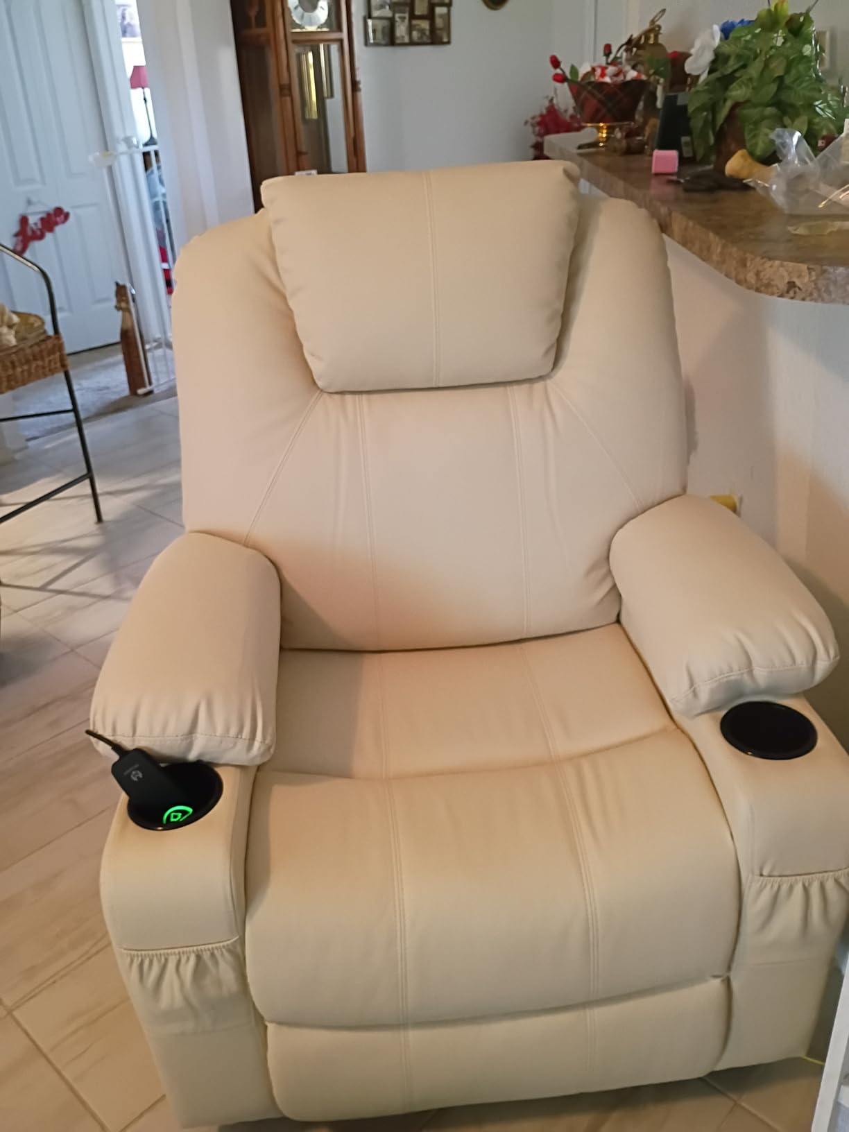 MCombo Large Power Lift Recliner Chair with Massage and Heat for Tall Elderly People, 3 Positions, Cup Holders, and USB Ports, Faux Leather 7516 (Large, Light Brown) | 4.7