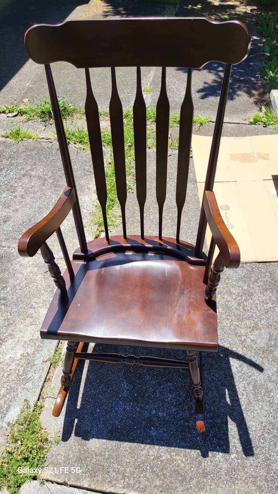 GIANTEX Indoor & Outdoor Wood Rocking Chair, Patio Rocking Chair, Dark Coffee customer photo 1
