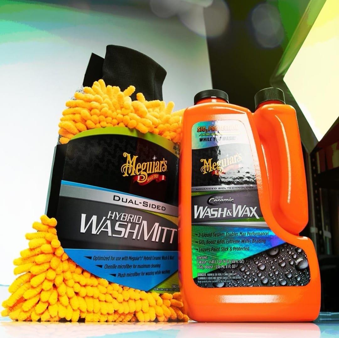 Meguiar's Hybrid Wash Mitt, 1 Mitt | Dual Sided for Washing & Waxing customer photo 2