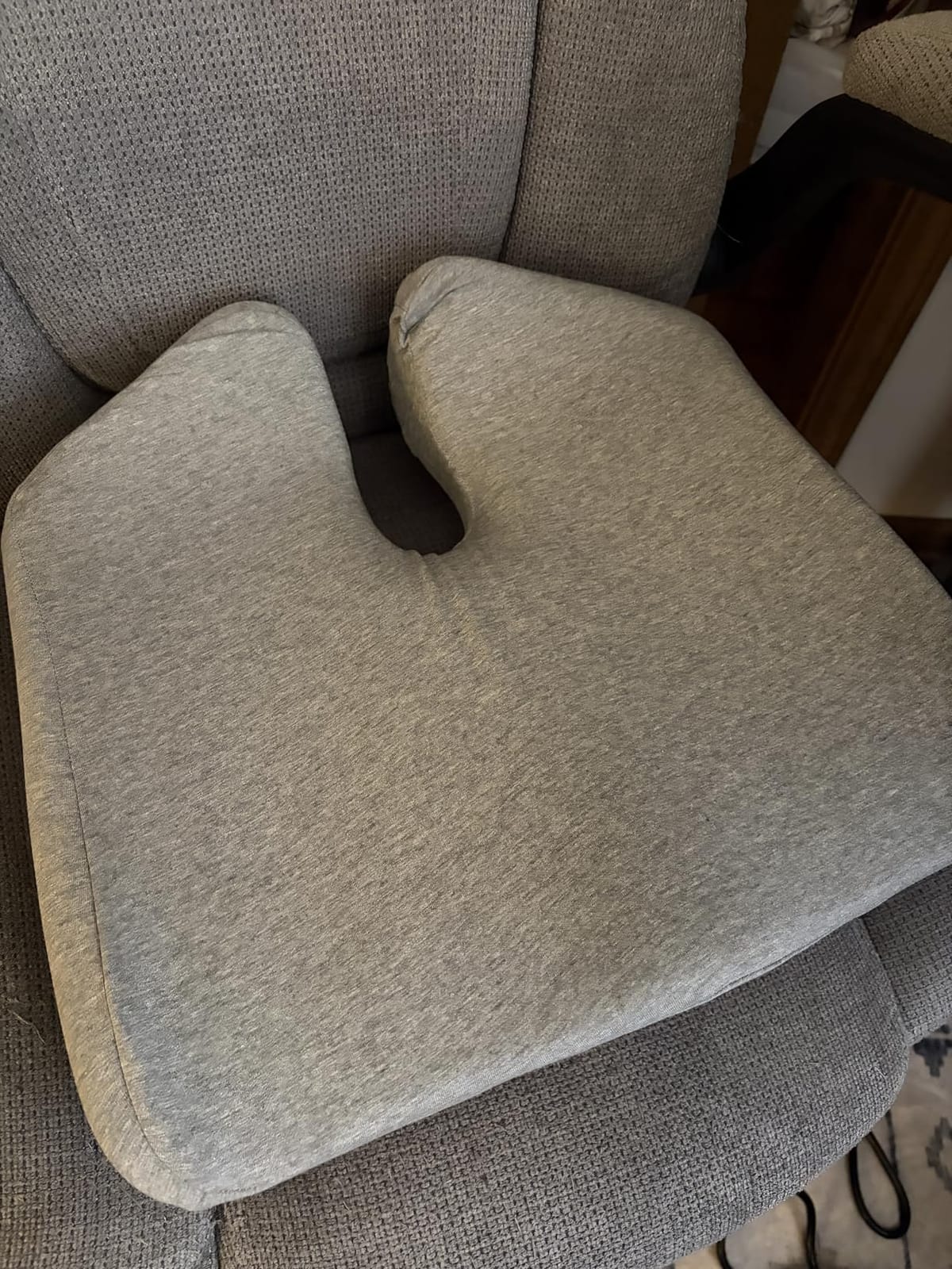 C CUSHION LAB Patented Pressure Relief Seat Cushion for Long Sitting Hours on Office/Home Chair, Car, Wheelchair - Extra-Dense Memory Foam for Hip, Tailbone, Coccyx, Sciatica - Light Grey customer photo 2