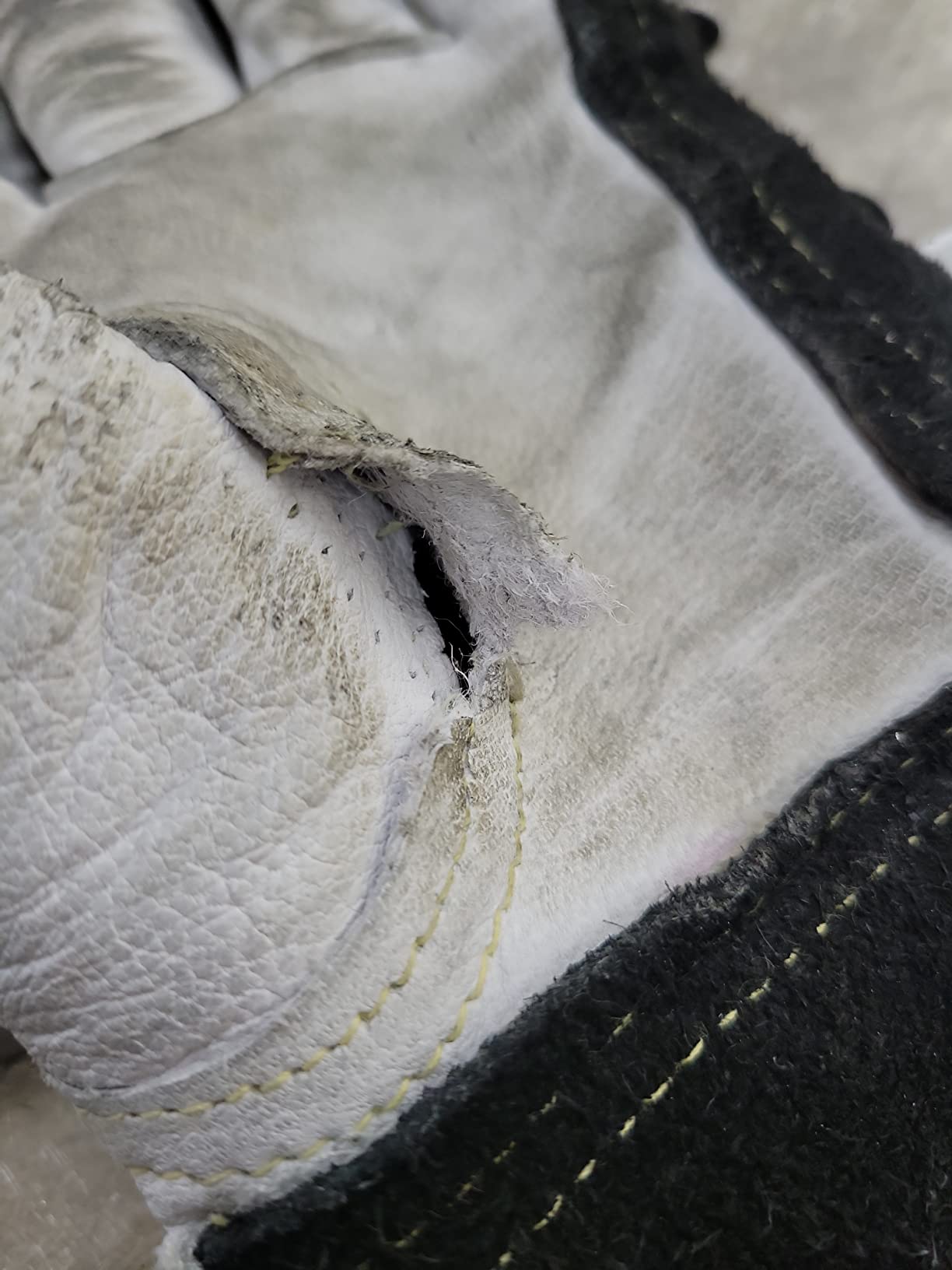 YESWELDER Premium Goatskin TIG Welding Gloves customer photo 1