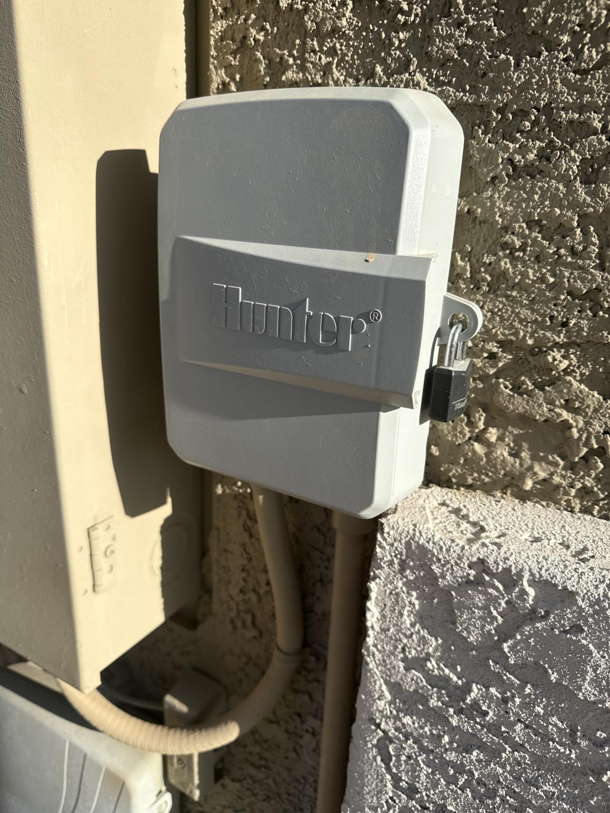 Hunter X2 4 Zone Sprinkler Controller, WiFi Compatible Sprinkler Timer customer photo 1