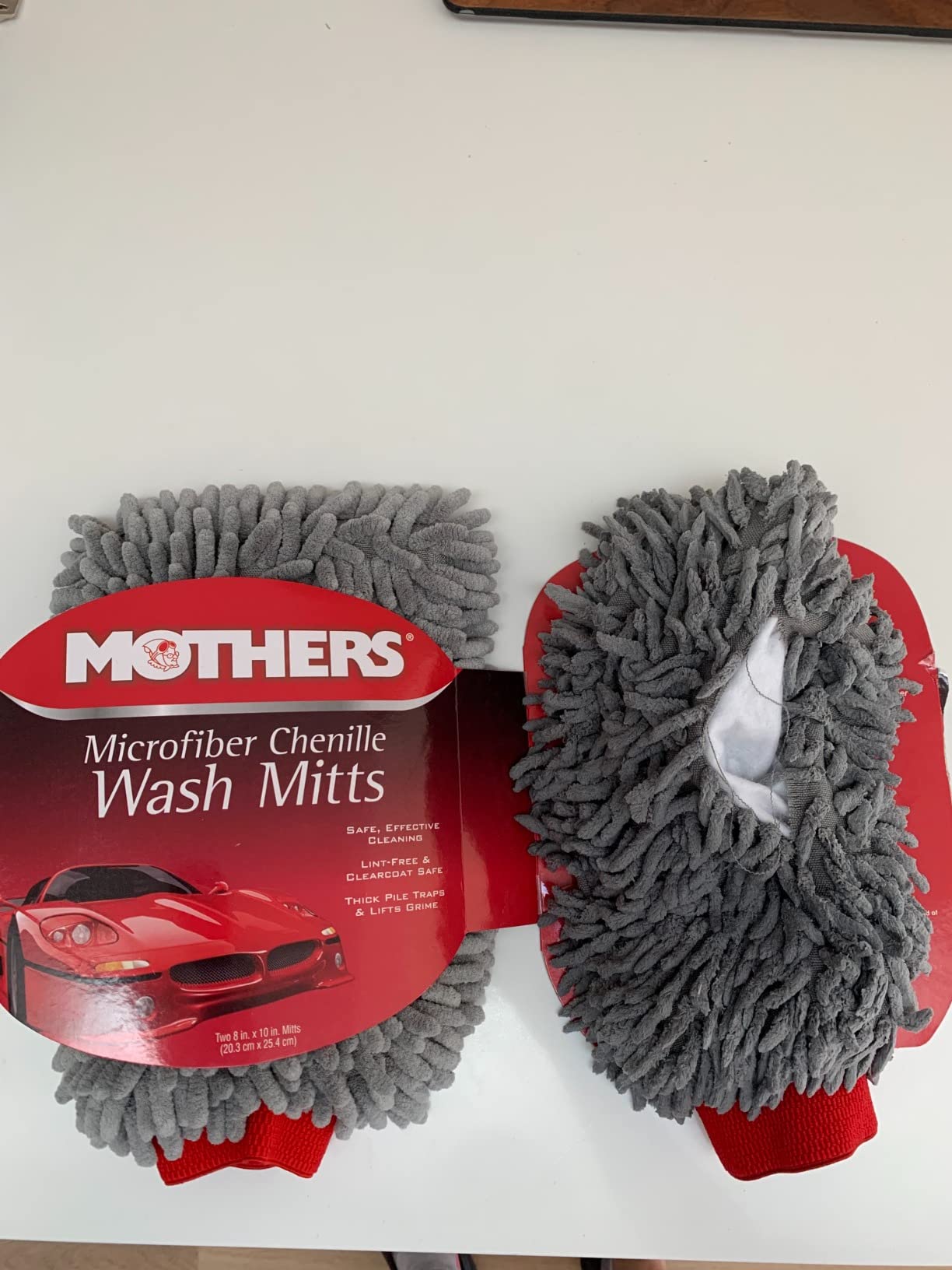MOTHERS Premium Chenille Car Wash Mitt, Scratch and Lint Free, 2 Pack customer photo 1