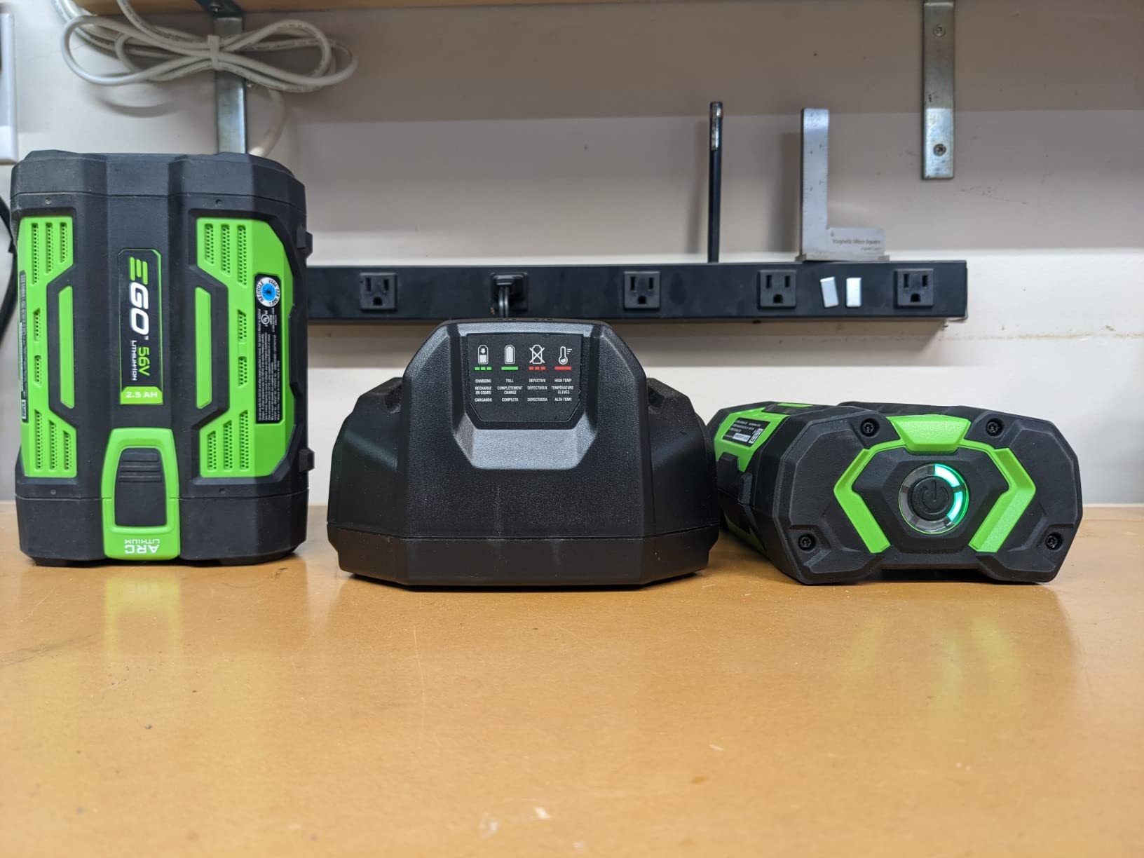 EGO POWER+ Cordless Electric Leaf Blower, 615 CFM, With Battery - LB6151 customer photo 1
