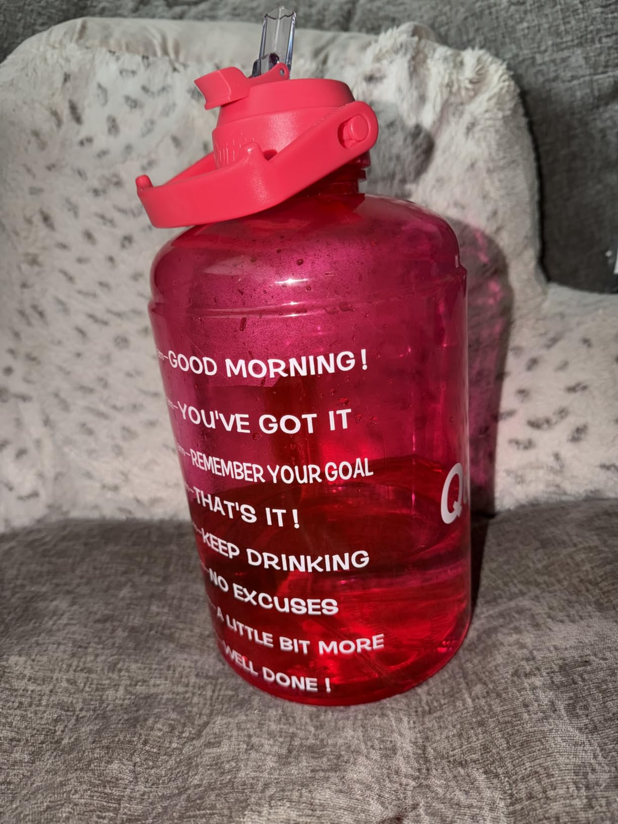 QuiFit 1 Gallon Water Bottle - with Straw & Motivational Time Marker Leak-Proof BPA Free Reusable Gym Sports Outdoor Large (128OZ/73OZ) Capacity Water Jug customer photo 2