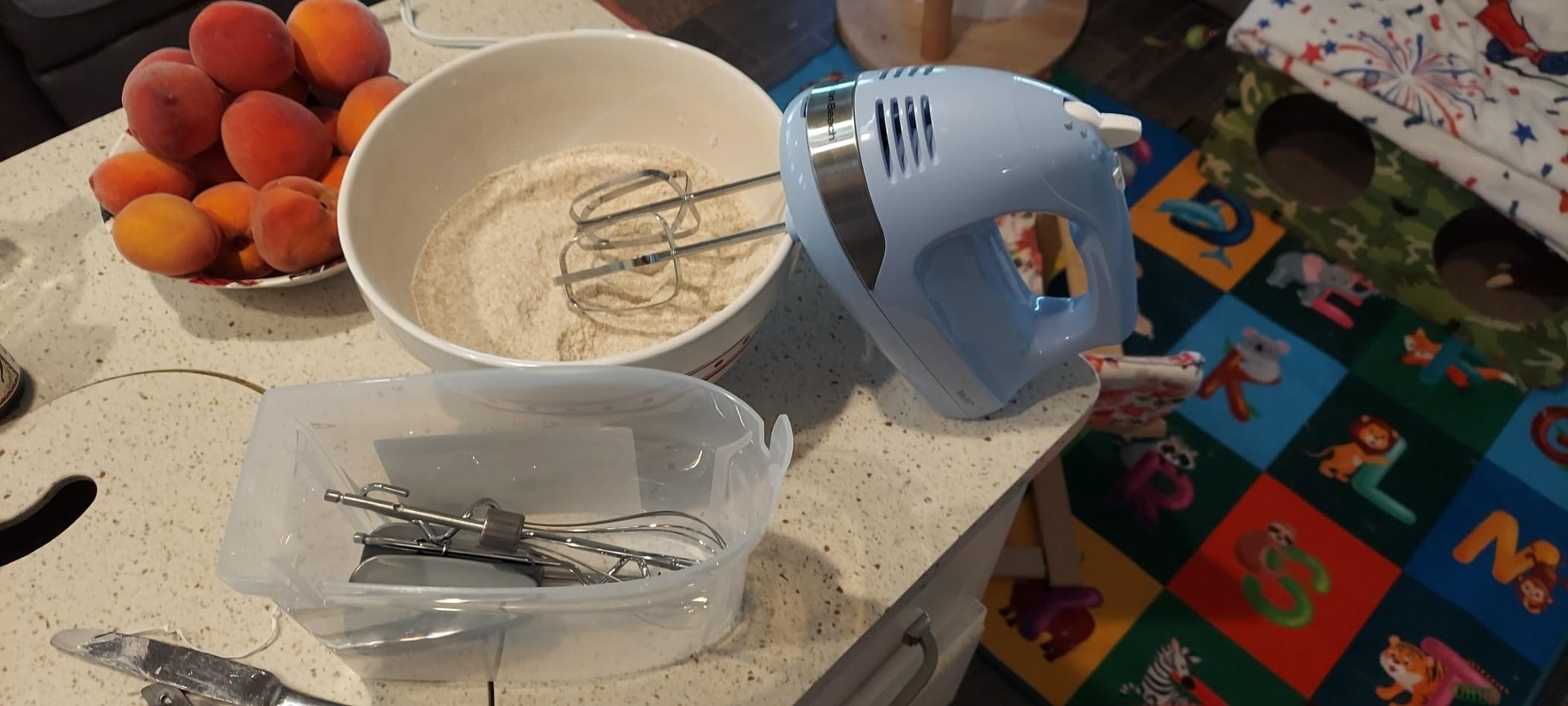 Hamilton Beach 6-Speed Electric Hand Mixer With Easy Clean Beaters | Traditional Beaters | Dough Hooks | Whisk | Snap-On Storage Case | 275 Watt Motor | White | 62636J customer photo 2