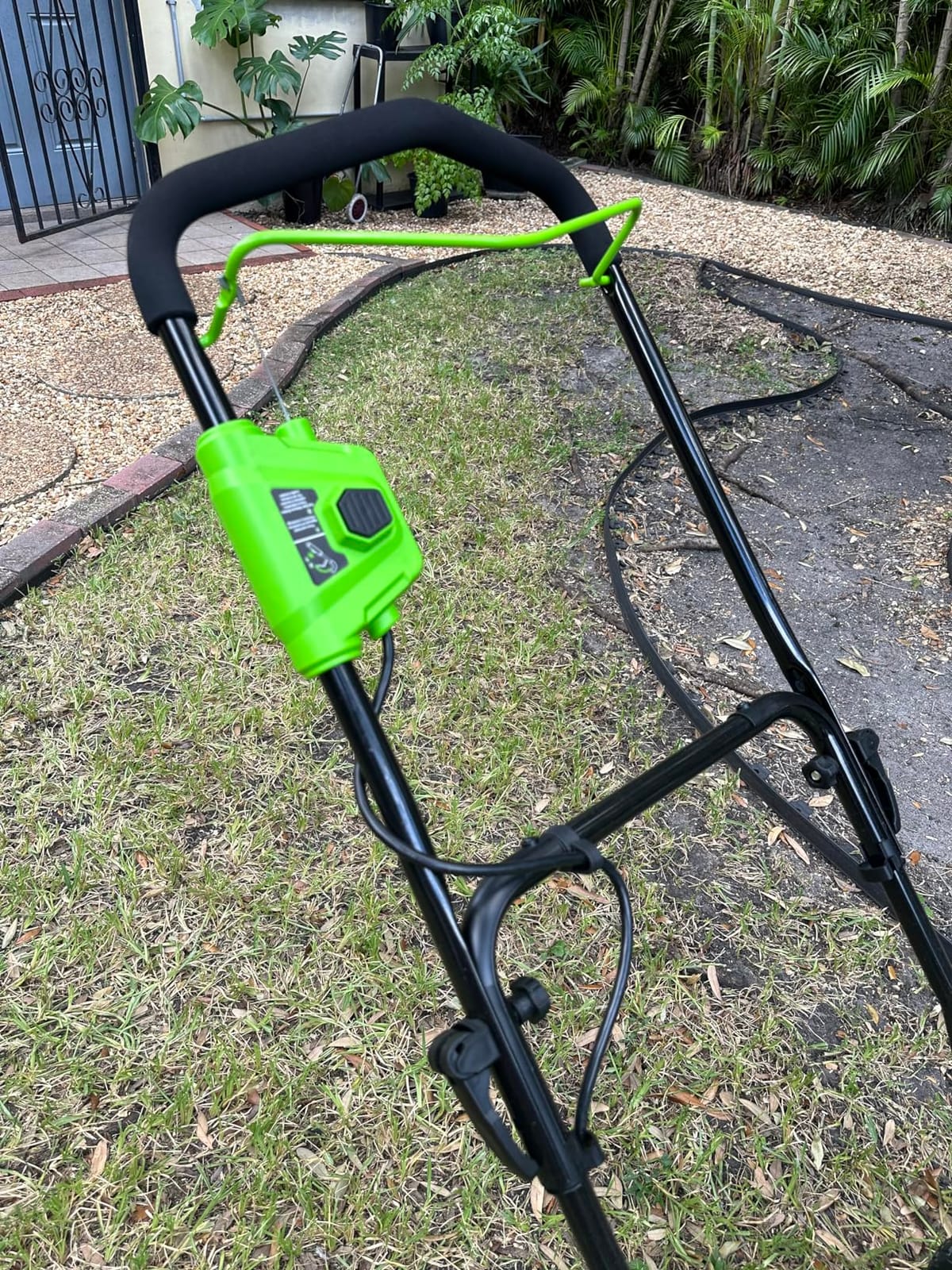 Greenworks 40V 19in Push Lawn Mower, 4.0 Ah Battery and Charger customer photo 2