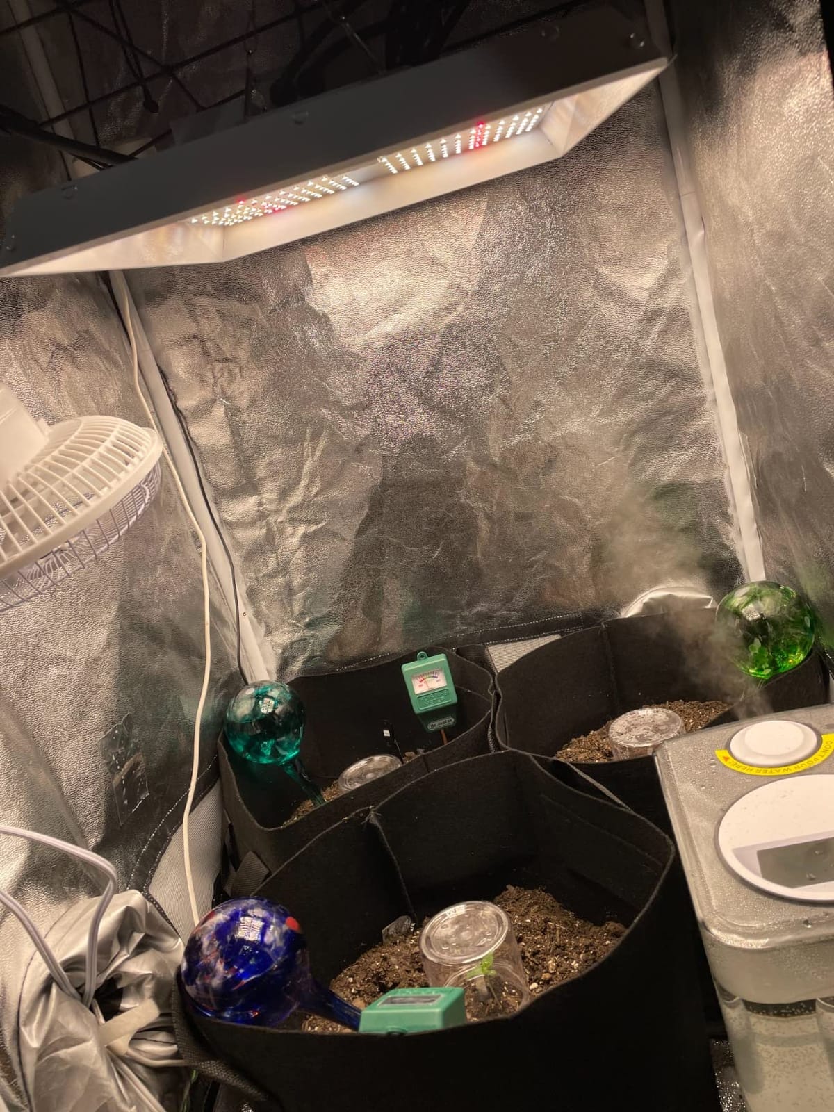 IPOW Grow Tent Kit Complete System 2x2 ft with VS1000 Led Grow Light, 4 Inch 190CFM Inline Fan, Carbon Filter and 8ft Ducting Combo, 24