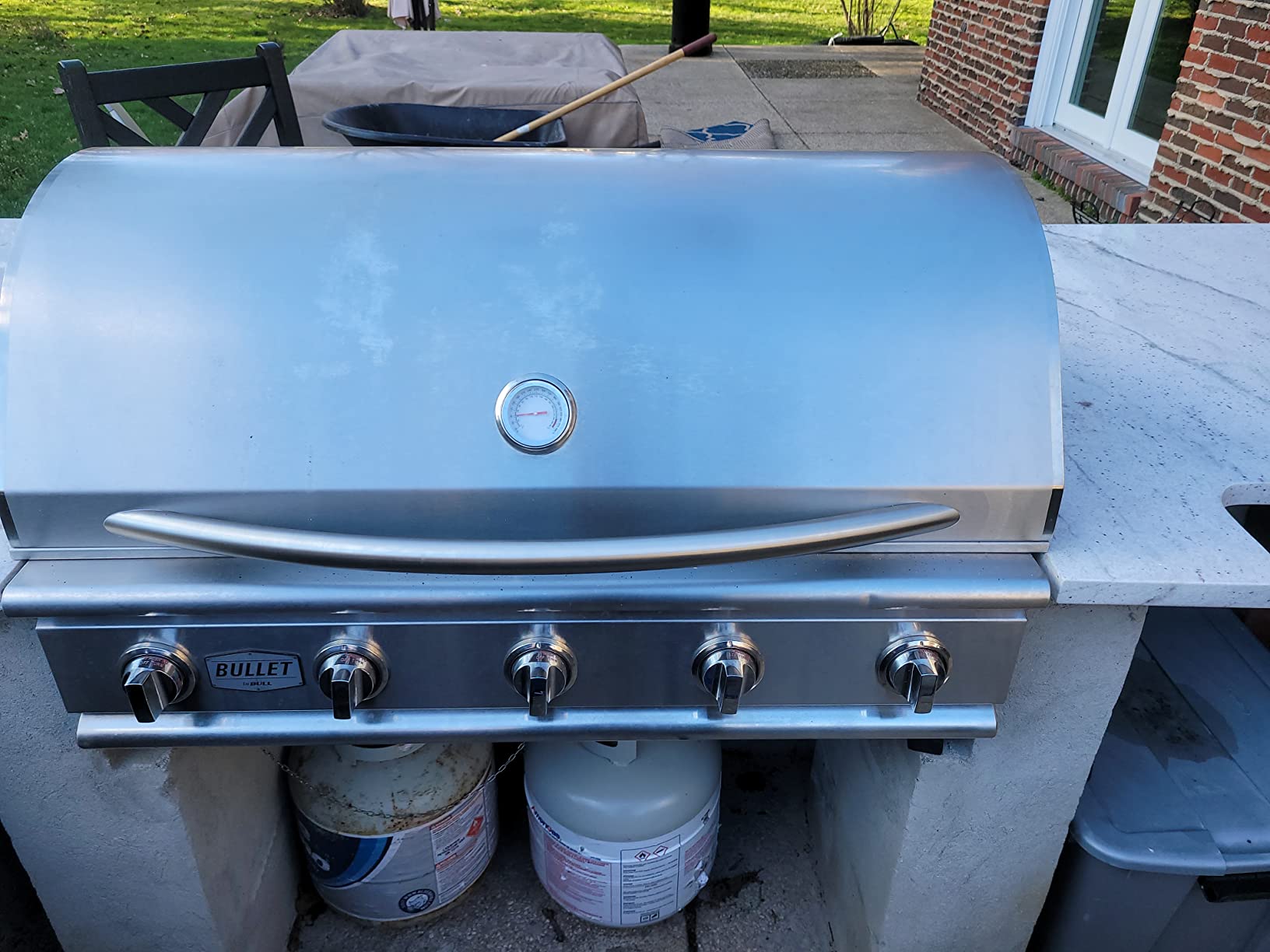 Bull by Bull Yukon 5 Burner Outdoor Kitchen Grill, Built-In Propane Grill with 75,000 BTUs of Heat, 304 Stainless Steel, Cast Iron Heat Treated Reliabull Bar Burners and Piezo Igniters customer photo 2