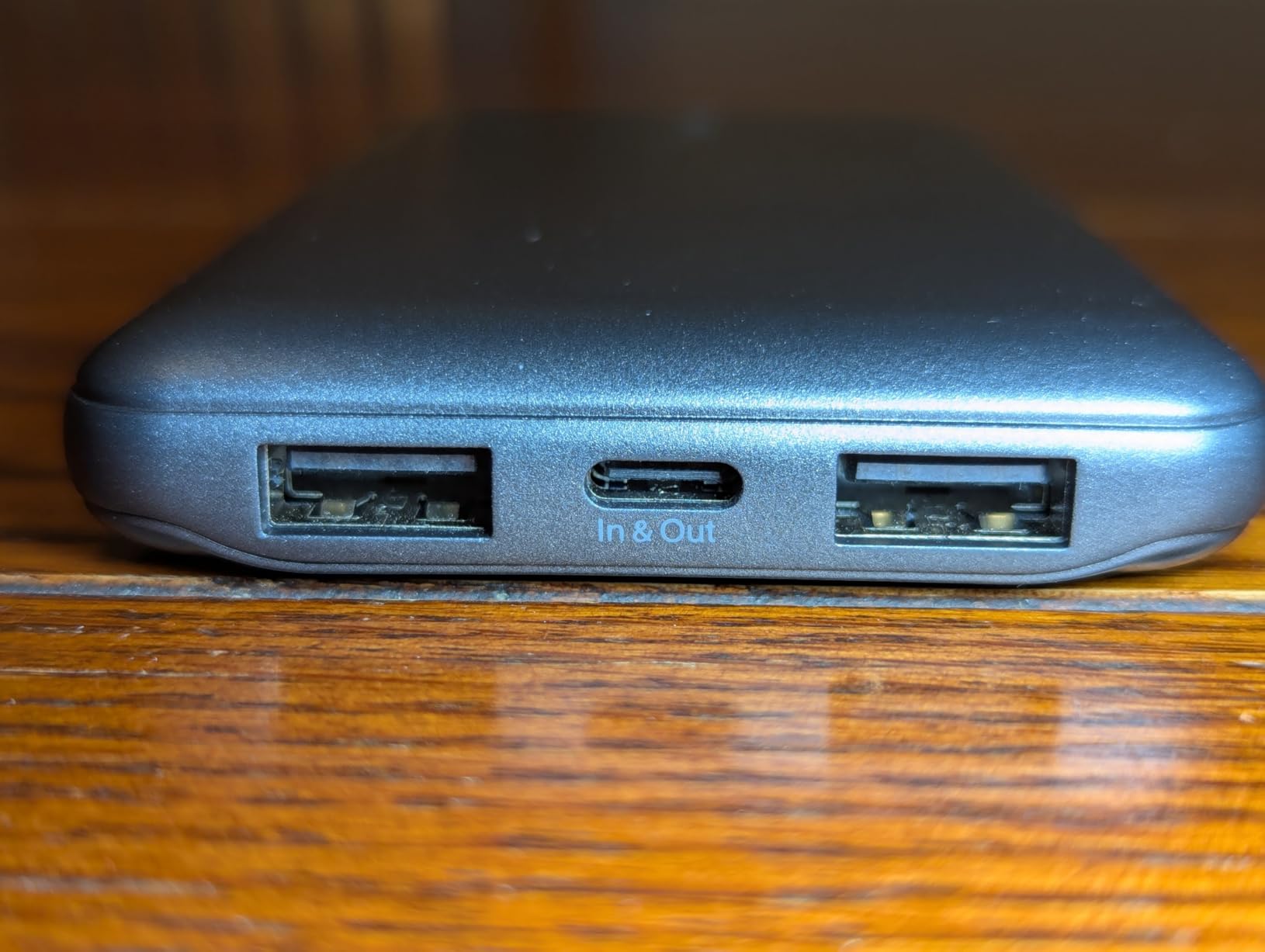 Belkin 10000mAh 15W 3 Port Power Bank, USB A to USB C Cable Included customer photo 1