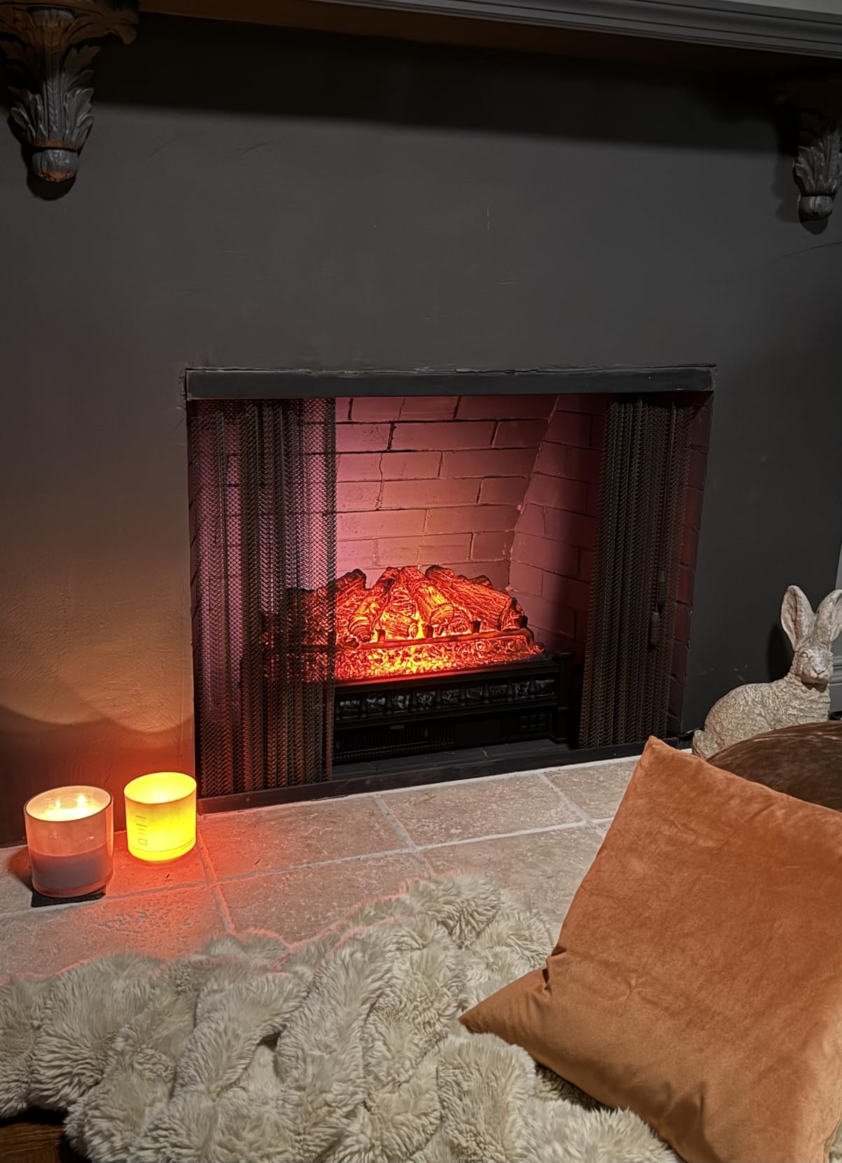 TURBRO Eternal Flame 26-Inch Infrared Quartz Electric Fireplace Log Heater - Realistic Pinewood Logs, Adjustable Flame Colors, Remote Control, Thermostat, Timer - EF26-PB, 1500W, Black, 707-98-152A customer photo 2