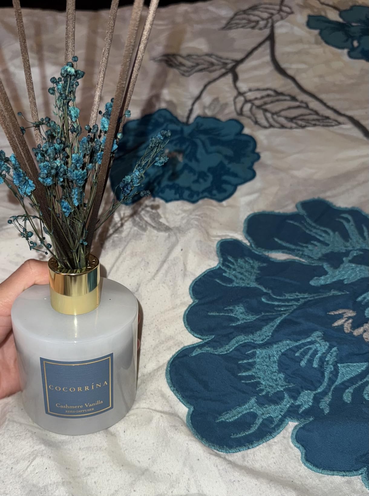 COCORRINA Reed Diffuser - Cashmere Vanilla 6.7 fl oz Reed Diffuser for Bedroom Bathroom Home Decor customer photo 2