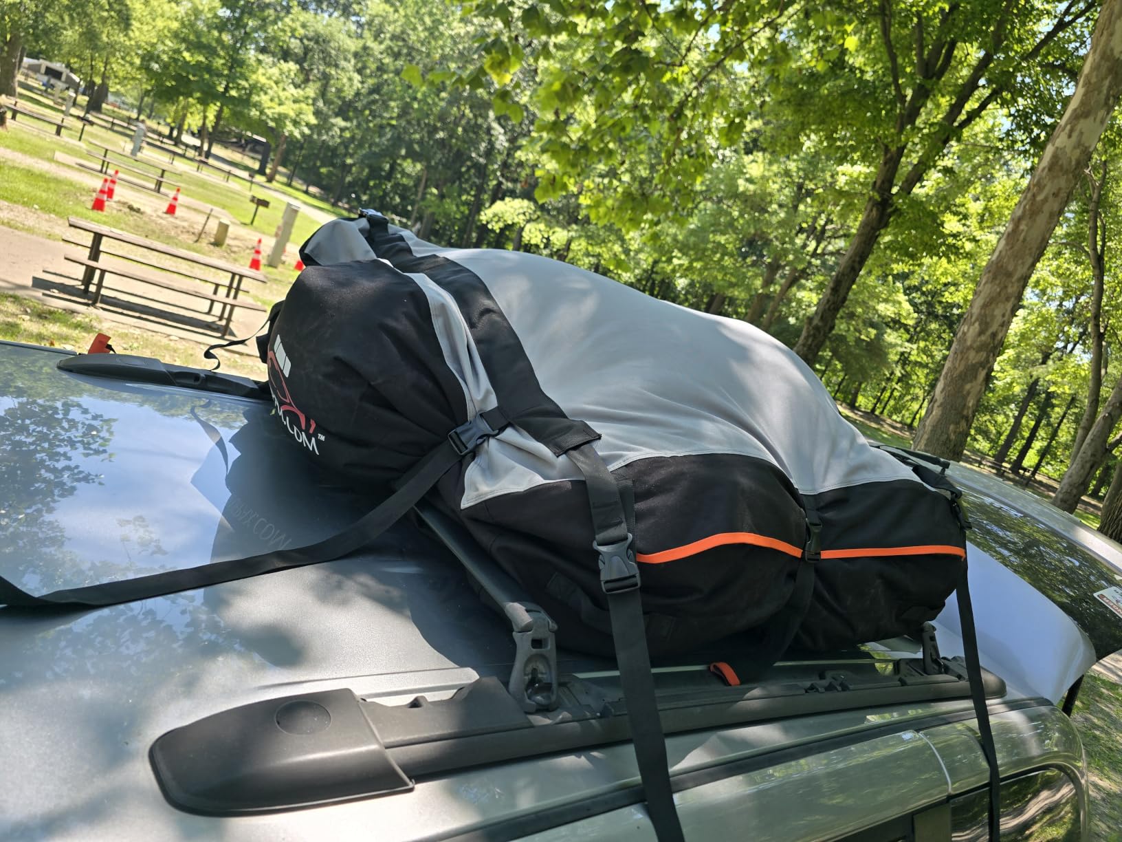 RoofPax 23 cft. Extra Waterproof Rooftop Cargo Carrier Bag, Double Weatherproof Zippers,10 Heavy-Duty Tie-Down Straps fit Cars with/Without a Rack or Side Rails, Safety Hooks Included customer photo 1