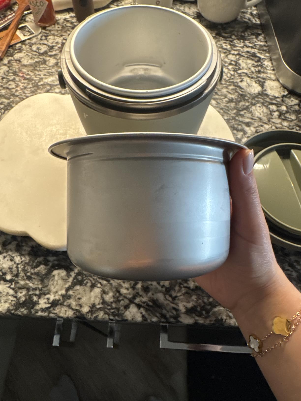 Crock-Pot Electric Lunch Box, Portable Food Warmer for Travel, Car, On-the-Go, 20-Ounce, Blush Pink | Keeps Food Warm & Spill-Free | Dishwasher-Safe customer photo 1
