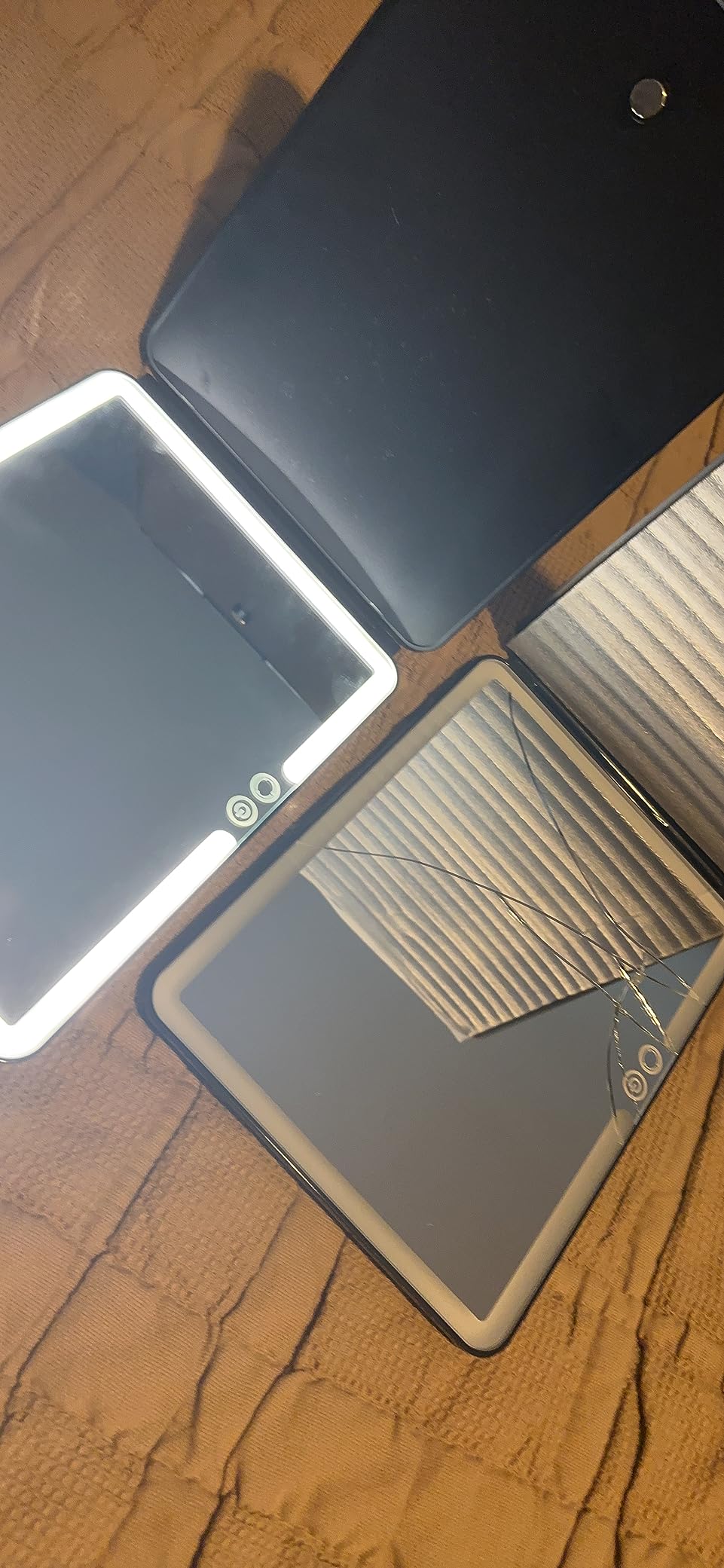WEILY Portable Travel Mirror ，Foldable Makeup Mirror with 72 LED Lights customer photo 1