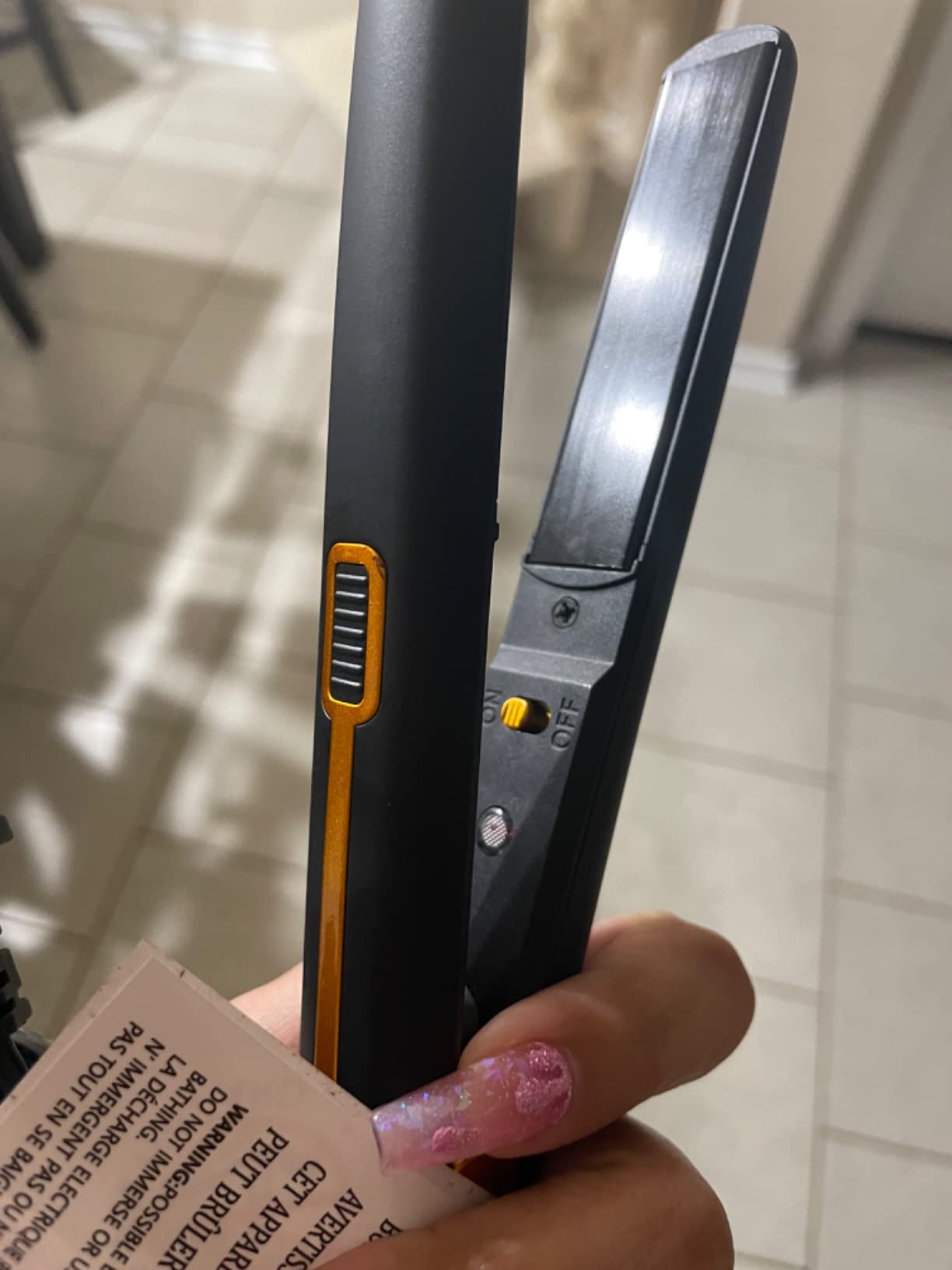 Mini Hair Straightener, Mini Flat Iron for Short Hair and Bangs, 0.7 Inch Small Flat Iron for Travel customer photo 1