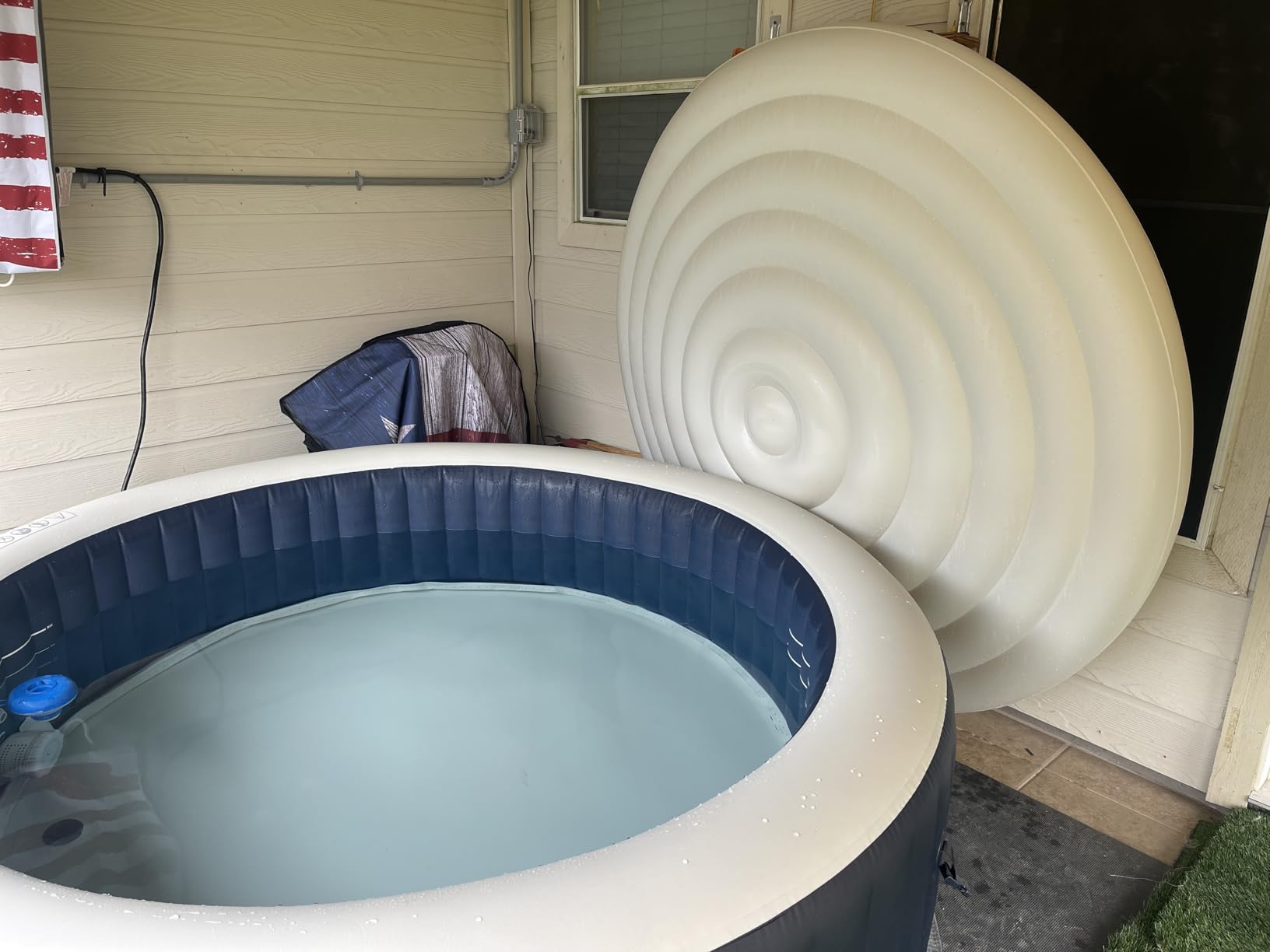 INTEX PureSpa 4 Person Inflatable Hot Tub with Energy-Efficient Spa Cover customer photo 2