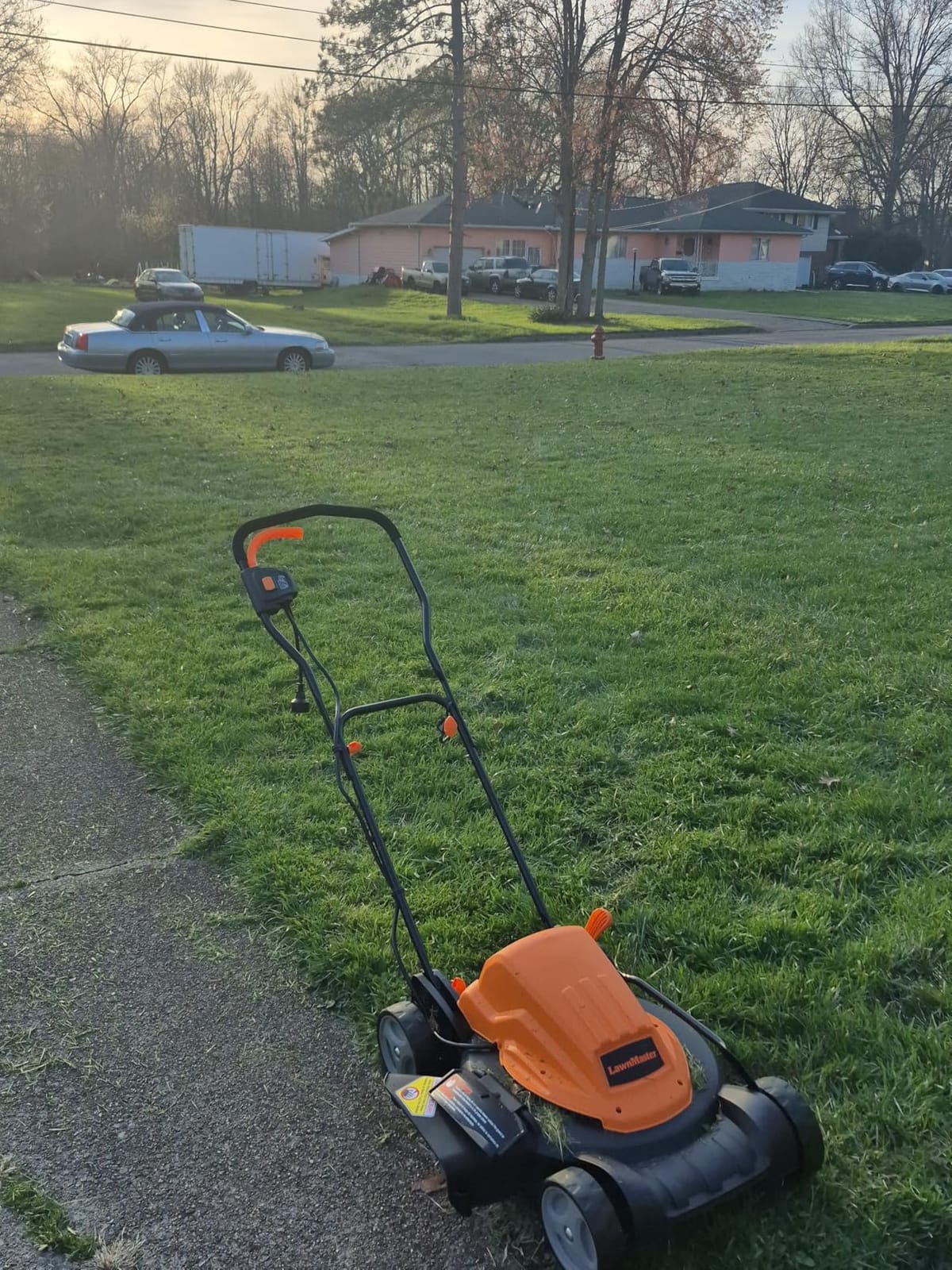 LawnMaster 48V MAX 17-inch Brushless Cordless Lawn Mower, CLMF4817E customer photo 2