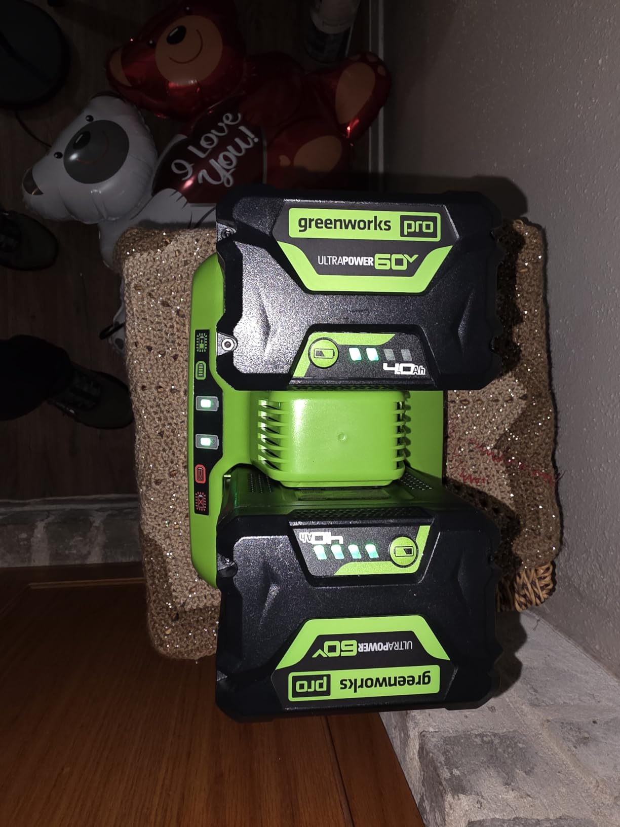 Greenworks 60V 21in Self-Propelled Lawn Mower, (2) 4.0 Ah Battery Kit customer photo 2