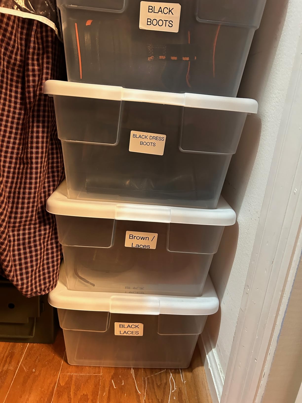 Amazon Basics Plastic Storage Containers with Secure Latching Lids, Stackable Organization Bins, Clear/Grey, 32 Quart, Set of 6 customer photo 2