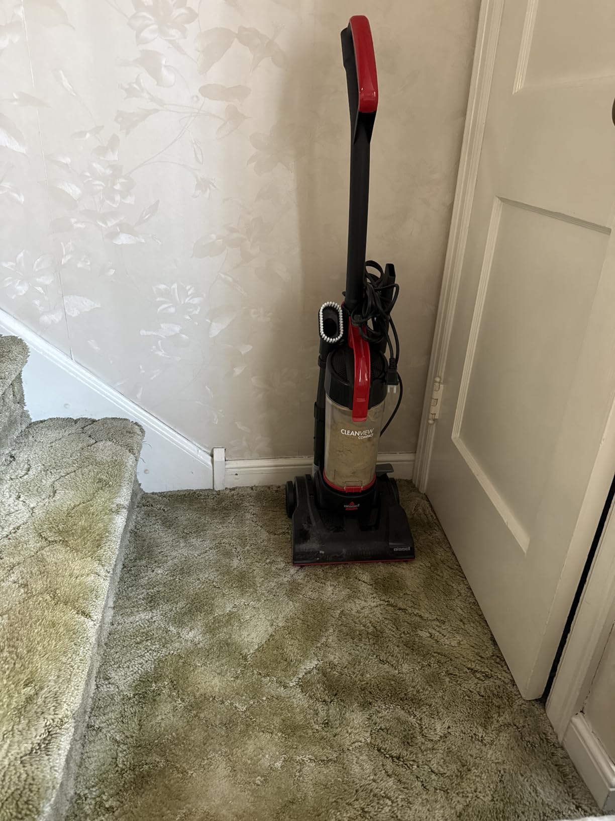 Bissell CleanView Compact, Powerful Suction & Extension Wand, 3508 customer photo 2
