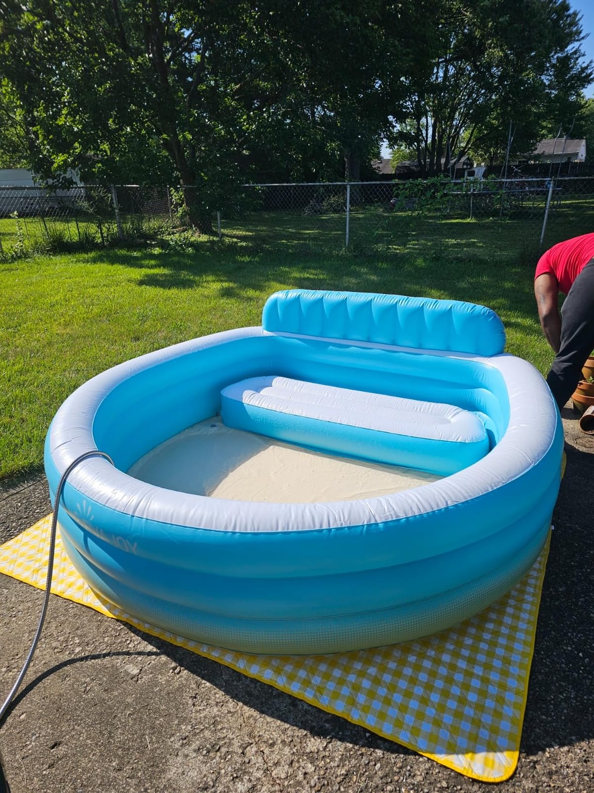 Inflatable Swimming Pool, EVAJOY Inflatable Pool for Kids, Adults, Family-Sized Above Ground Swimming Pool with 4 Seats, 4 Backrests, Cup Holders, for Backyard, Garden, Outdoors, 200 gal customer photo 2
