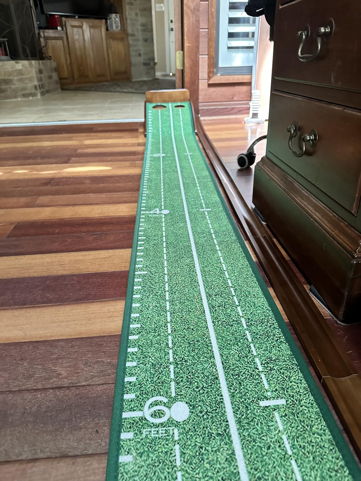Dachenus Putting Green Indoor Mat Outdoor Golf Putting Mat- Ideal for Home, Office, and Outdoor Use customer photo 2