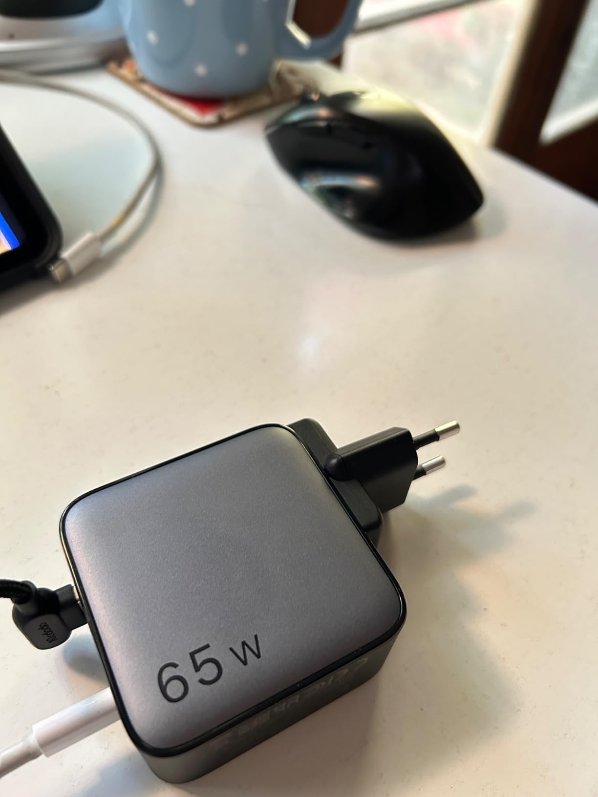 UGREEN 65W USB C Travel Adapter, Foladable Fast GaN Charger with US/UK/EU 3 Plugs, 3-Port International Power Adapter for MacBook Air/Pro, Dell XPS, iPhone 17/16/15, iPad, Galaxy S25/S24, Steam Deck customer photo 2