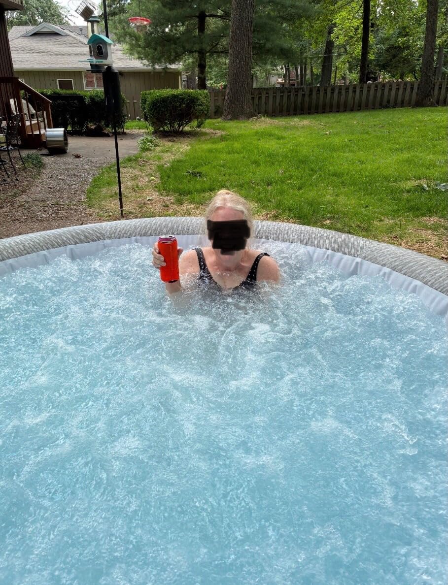 Coleman SaluSpa AirJet 7 Person Inflatable Hot Tub Round Portable Outdoor Spa with 180 Soothing AirJets and Insulated Cover, Gray, Sicily (Standard) customer photo 1
