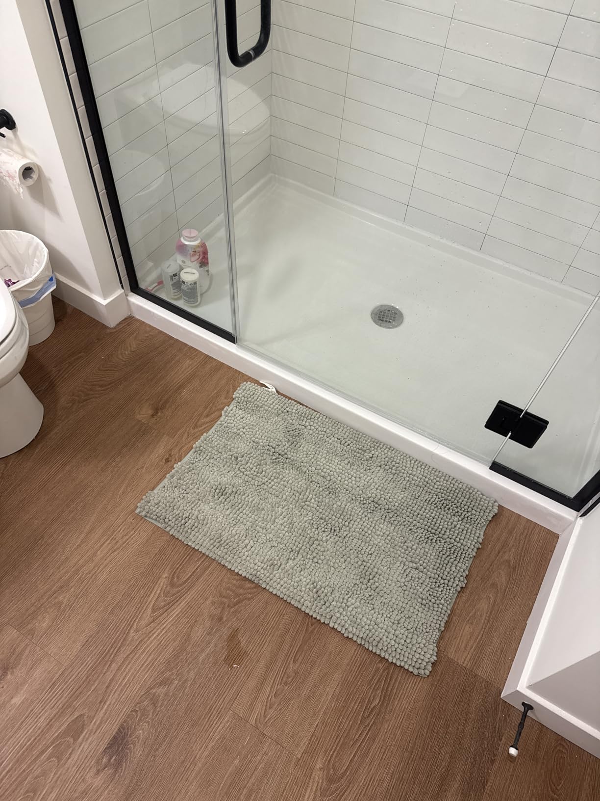 H.VERSAILTEX Sage Bathroom Rugs, Bath Mat Set of 2 Extra Thick Chenille Striped Pattern Shaggy Bath Rugs for Bath Room, Non Skid Bath Mats for Bathroom Floor (32 x 20 Plus 24 x 17 - Inches) customer photo 1