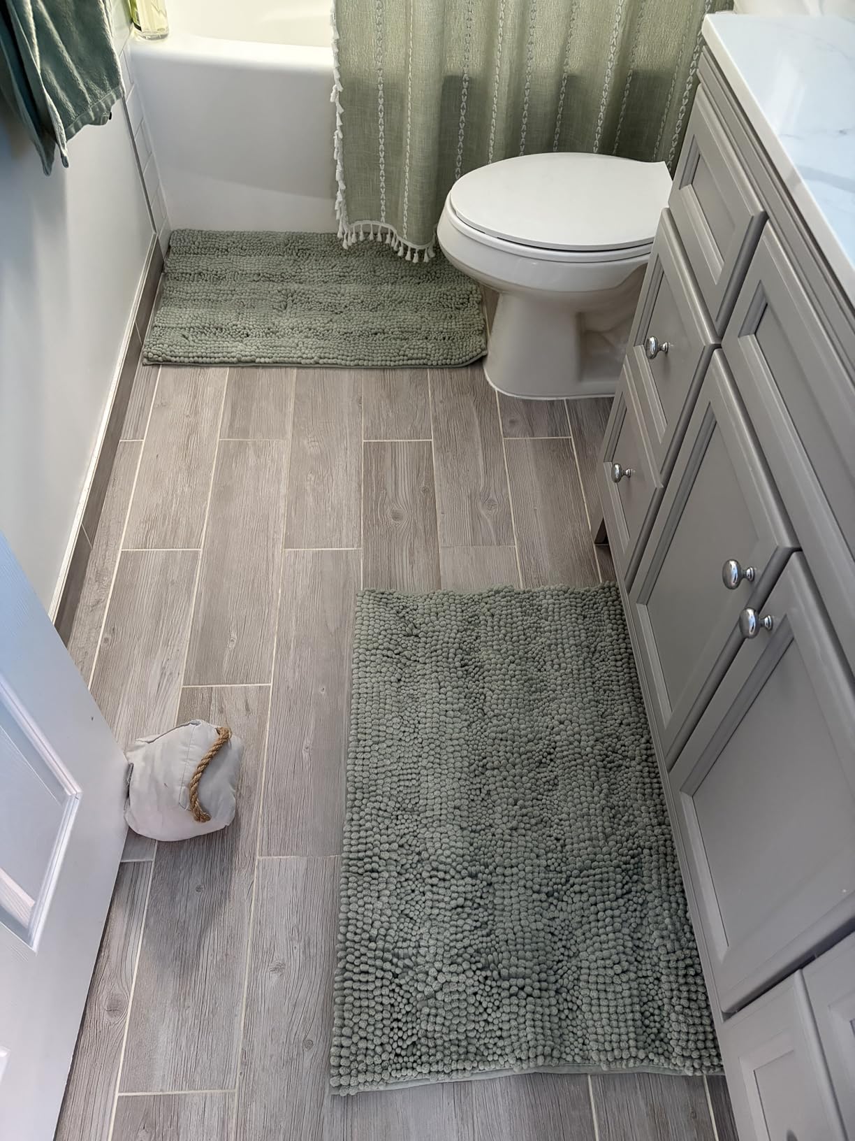 H.VERSAILTEX Sage Bathroom Rugs, Bath Mat Set of 2 Extra Thick Chenille Striped Pattern Shaggy Bath Rugs for Bath Room, Non Skid Bath Mats for Bathroom Floor (32 x 20 Plus 24 x 17 - Inches) customer photo 2