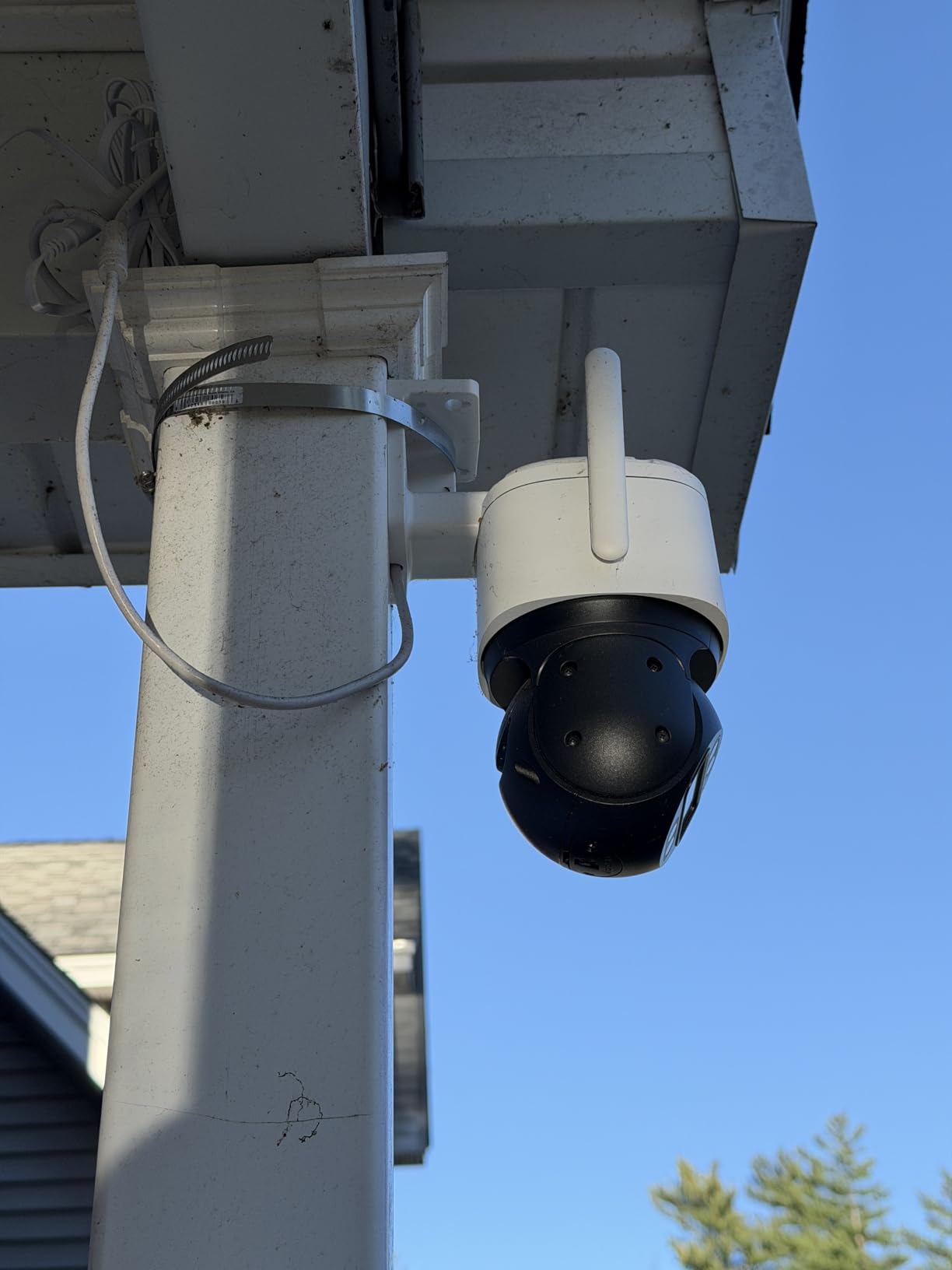 REOLINK 4K 8MP Dual-Lens PTZ Wired WiFi Outdoor Security Camera, 2.4/5GHz customer photo 2