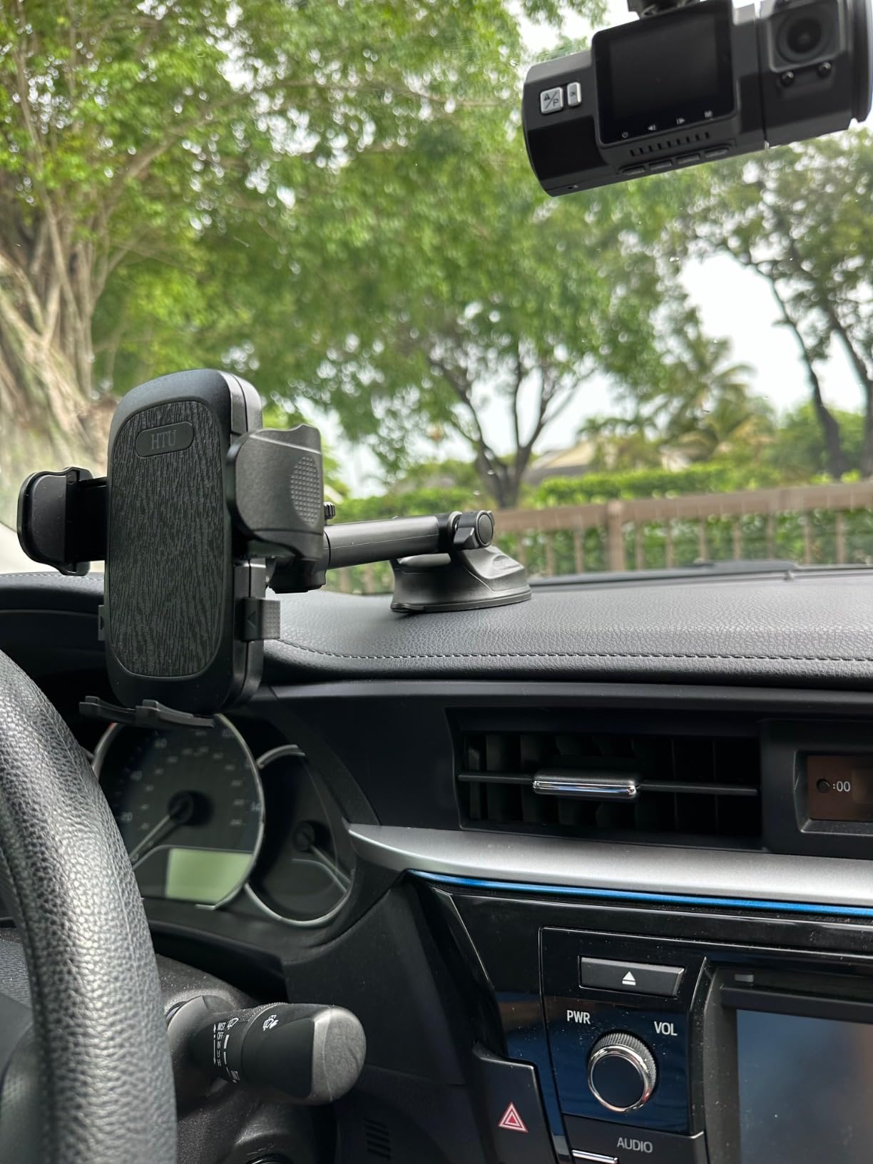 [Upgraded Strongest Suction & Pro Military-Grade Certs] Ultimate Car Phone Mount [360°Rotatable Suction] Cell Phone Holders Truck Stand for Dashboard Windshield Vent for iPhone 17 Pro Max Samsung, Black customer photo 1