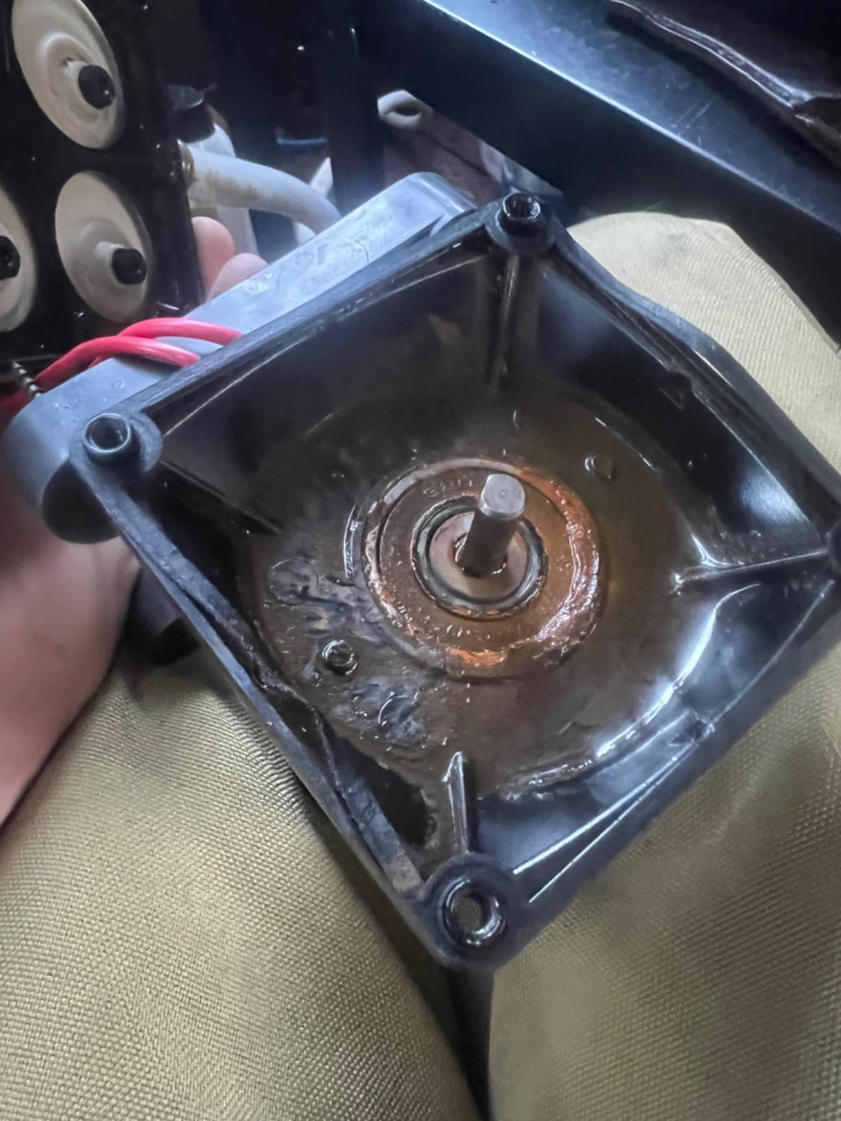 RV Water Pump, 12V DC 3.0 GPM 55 PSI, Self-Priming Diaphragm Pressure Pump customer photo 1