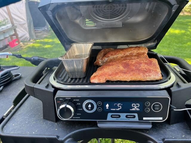 Ninja Woodfire™ Pro Outdoor Grill with Built-in Thermometer, OG751 | Ninja Woodfire Pro Grill uses wood pellets & electric power, with a built-in thermometer for perfect, no-guesswork cooking customer photo 2
