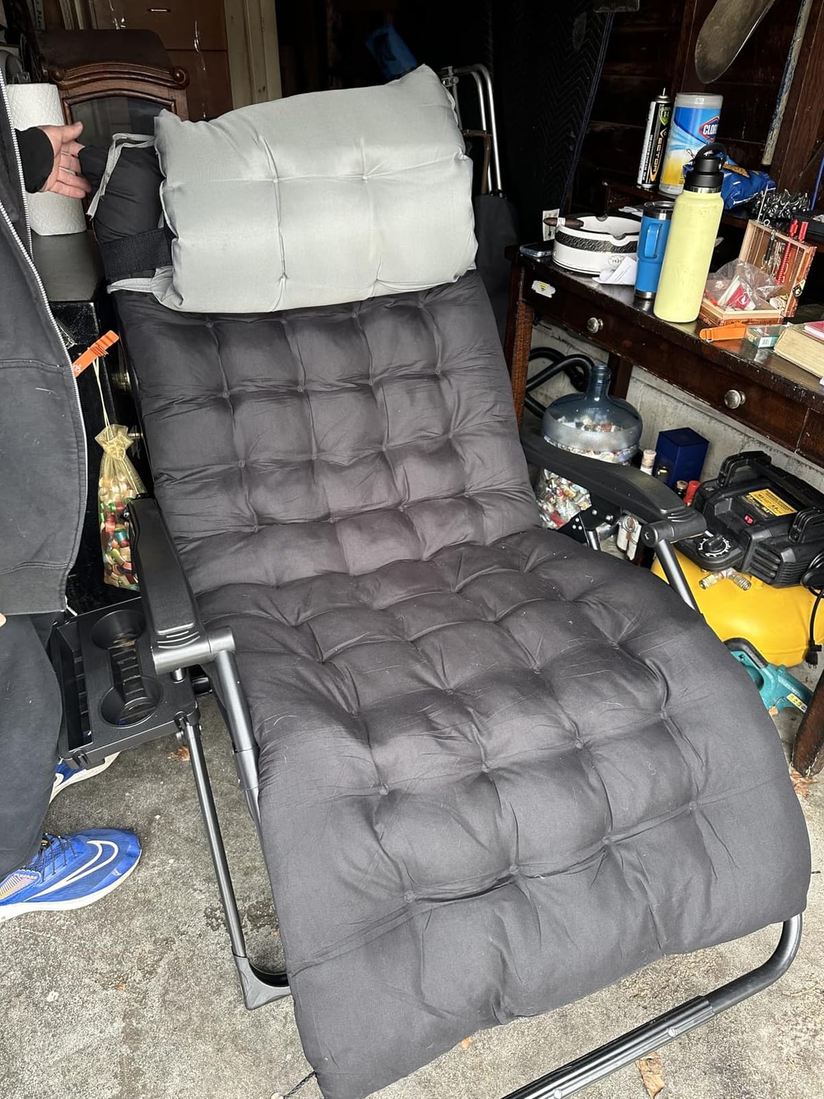 UDPATIO Oversized Zero Gravity Chair Patio Reclining Chairs with Cushion | 33In Outdoor Folding Recliner with Pillows,Cup Holder, Foot Rest, Detachable Pad, Locking Black-xxl customer photo 1