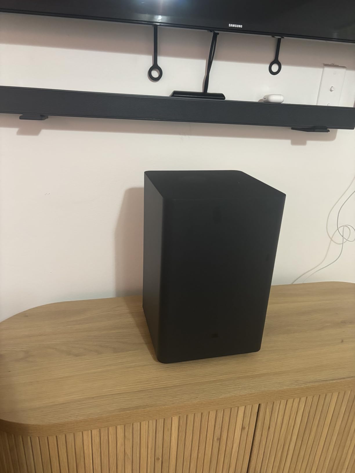 JBL Bar 2.1 Deep Bass (MK2) - 2.1 Channel soundbar with Wireless subwoofer (6.5’’), 300W Max Output, Bluetooth Enable (Black) customer photo 2