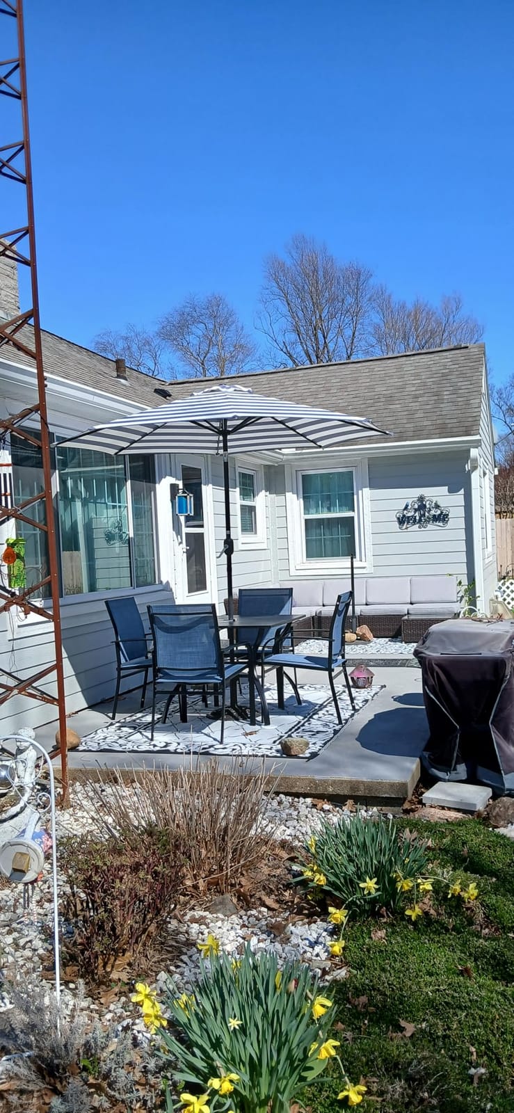 HERA'S HOUSE 5pc Patio Dining Set for 4, Outdoor Metal Table & Brown Chairs customer photo 1