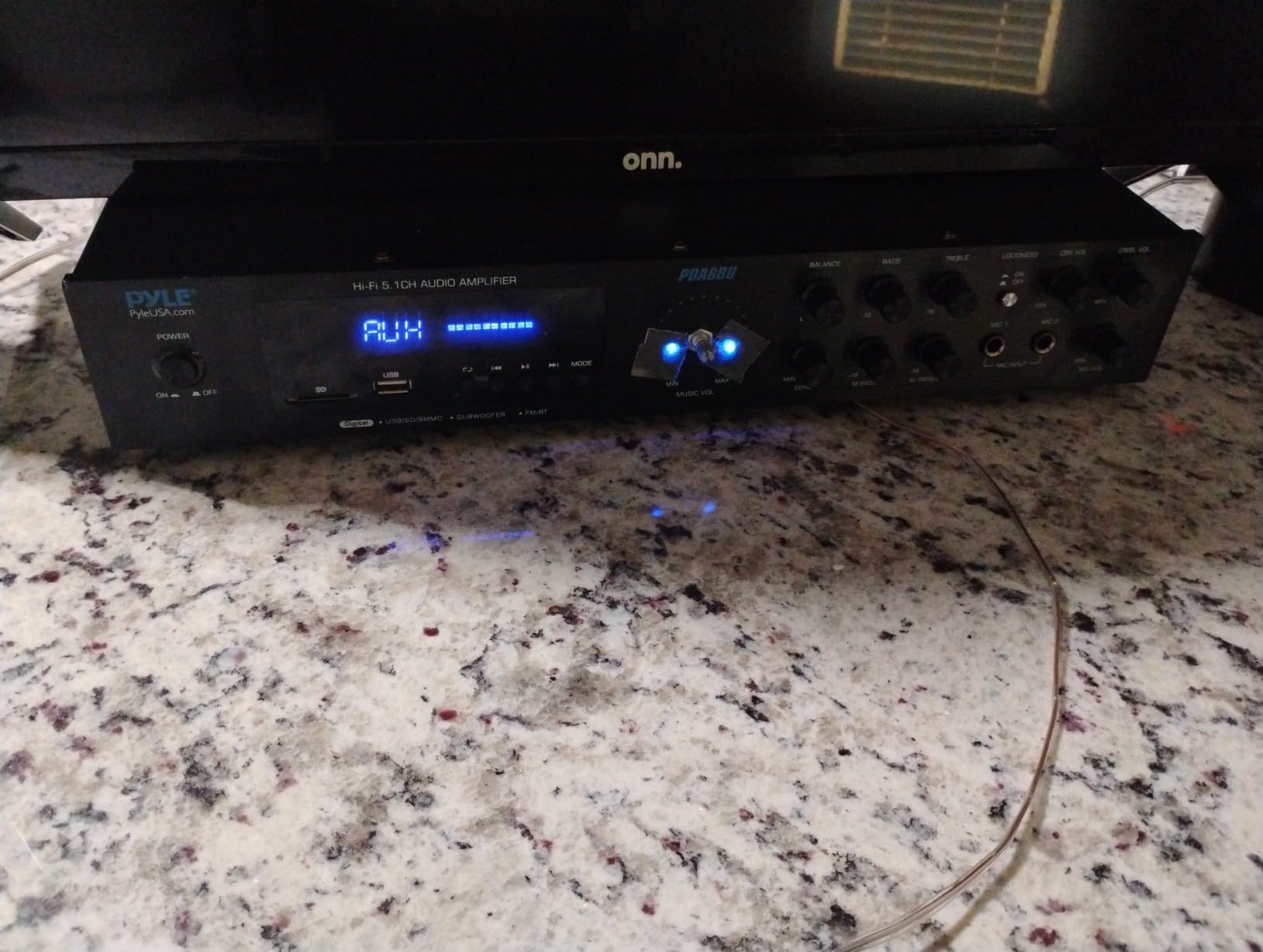 Pyle Bluetooth 5.1 Channel Home Entertainment Amplifier - Subwoofer Out - Easy Karaoke with Dual Mic Inputs w/ Echo, USB-A / SD Reader with MP3 Player, RCA In and Line out - PDA8BU customer photo 1