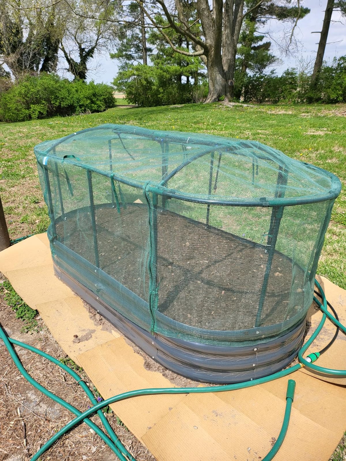 Quictent Raised Garden Bed Kit with Self Watering System & Netting 6x3x1Ft customer photo 2