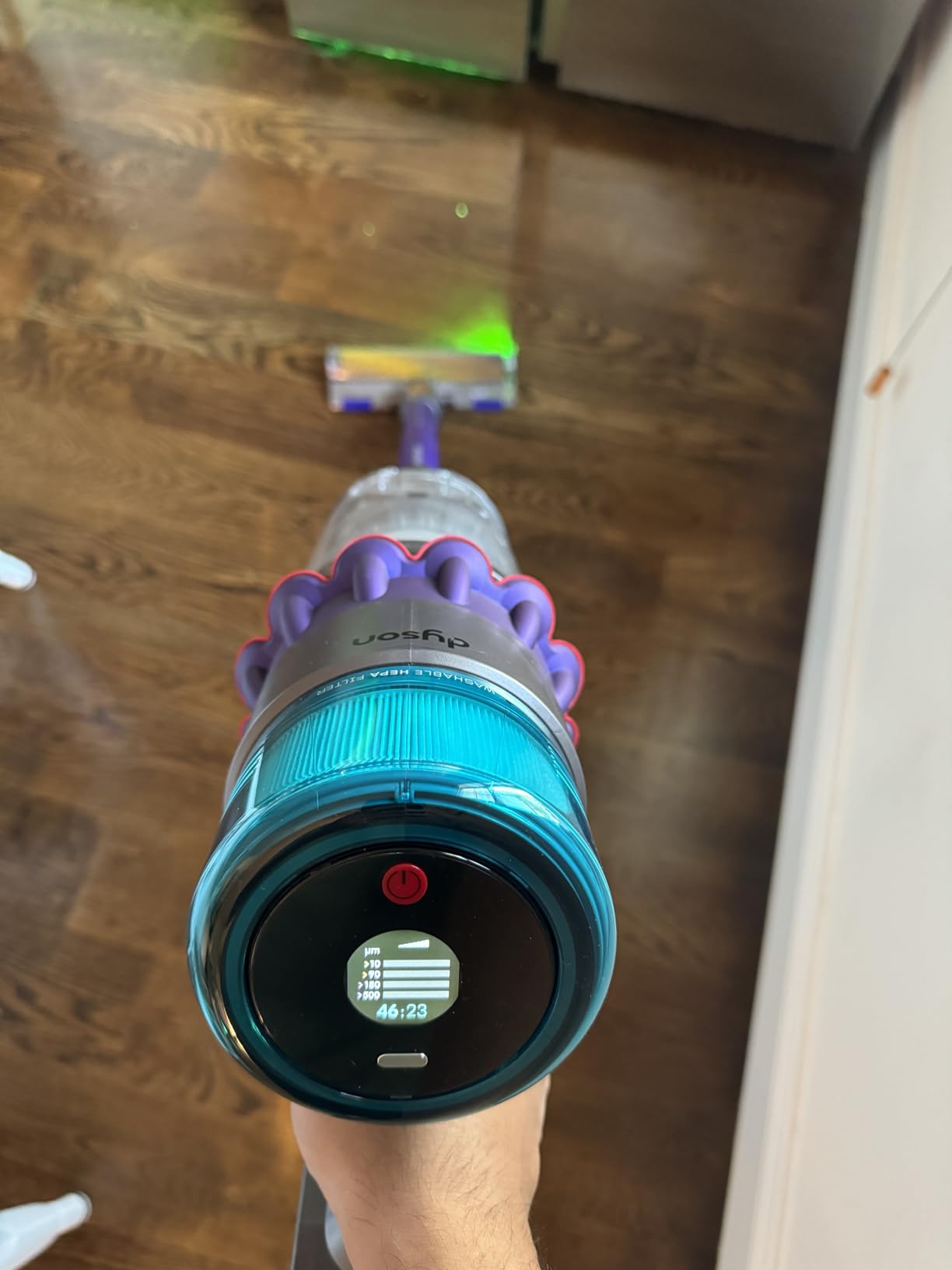 Dyson Gen5detect Cordless Vacuum, 280AW, 3 Power Modes, Up to 70 Minutes,² Illumination Reveals dust, HEPA Filtration, All Floor Types customer photo 2