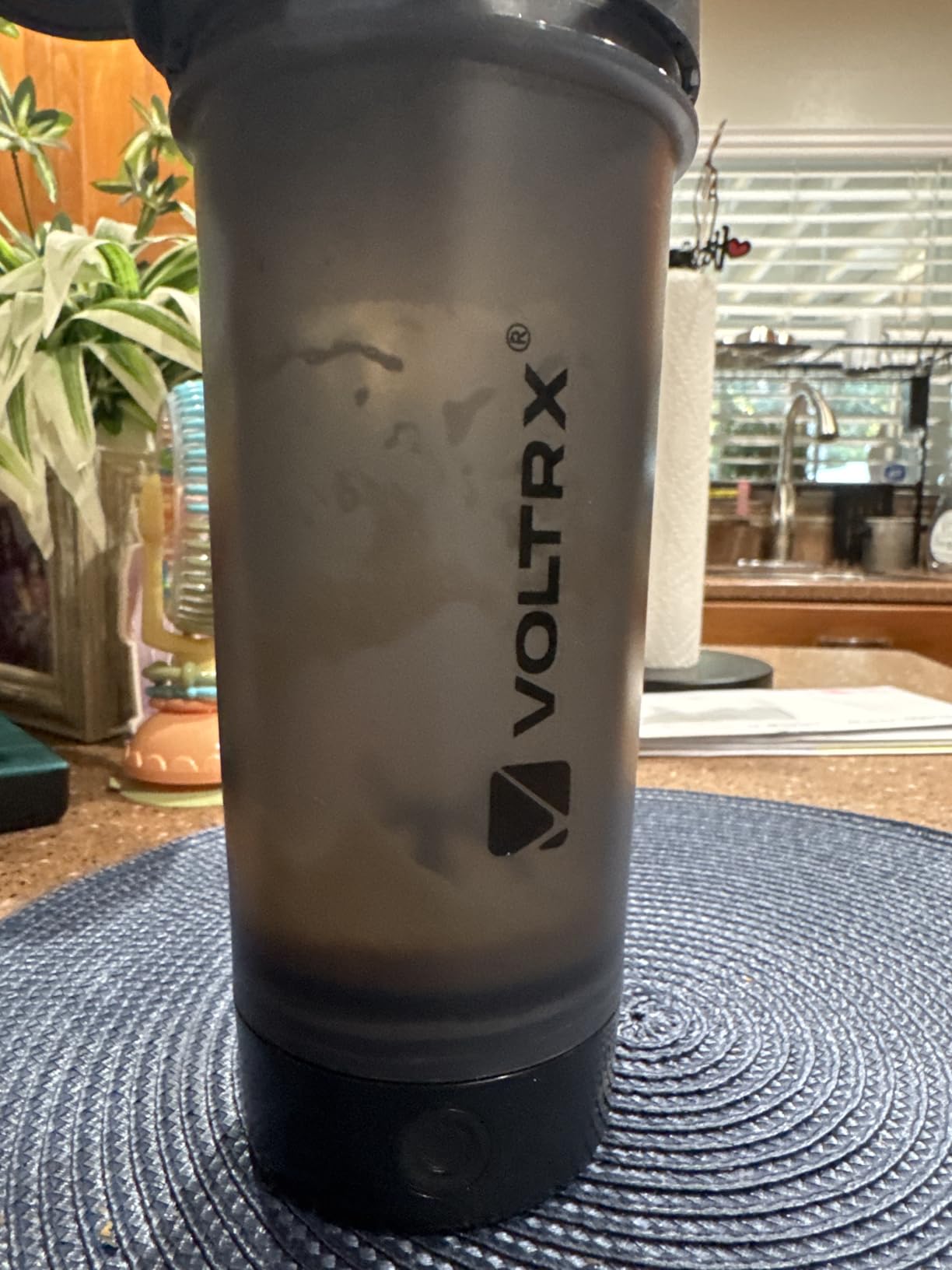 VOLTRX Protein Shaker Bottle, Merger USB C Rechargeable Electric Protein Shake Mixer, Shaker Cups for Protein Shakes and Meal Replacement Shakes, BPA Free, 24oz customer photo 2