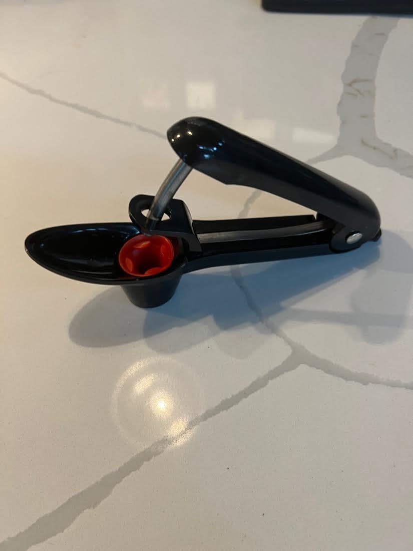 Cherry Pitter Tool, Heavy-Duty Stainless Steel Pitting Tool, Portable Cherries Corer Stoner Seed Tool with Lock Design, Fruit Pit Remover for Cherry Jam(Black) customer photo 1